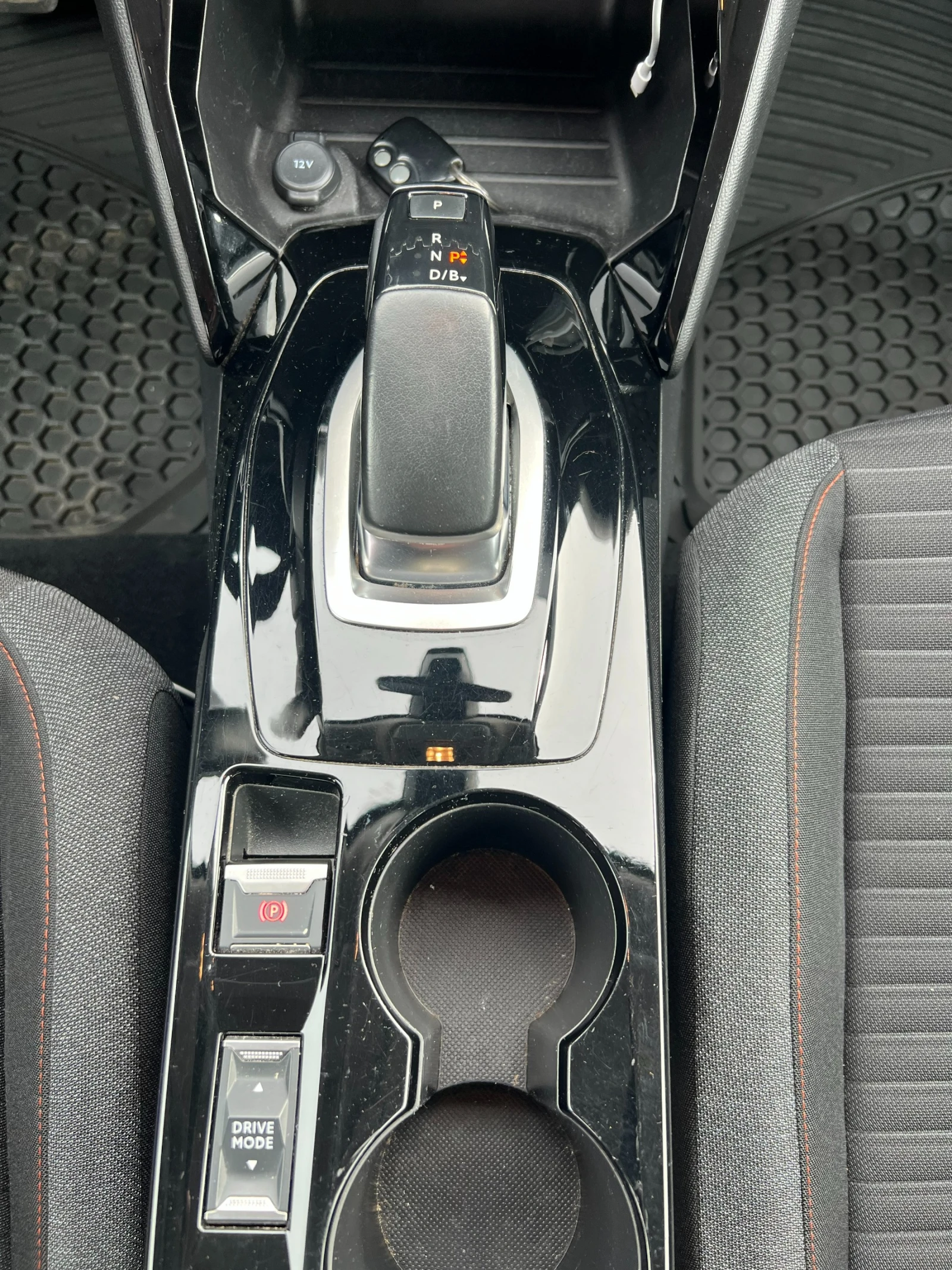 Peugeot 2008 50kw батерия | Mobile.bg — изображение 9