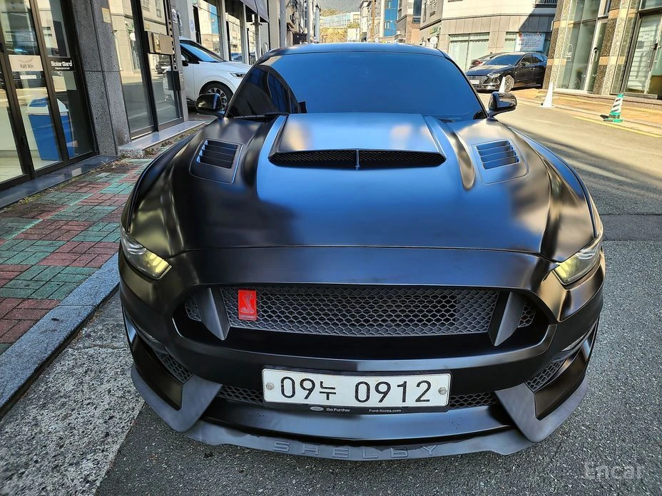 Ford Mustang  - изображение 2