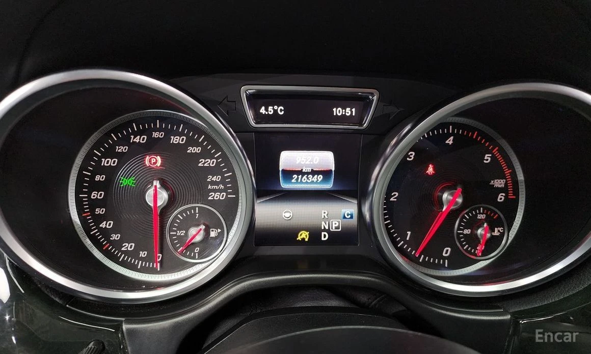 Mercedes-Benz CLS 350  - изображение 8