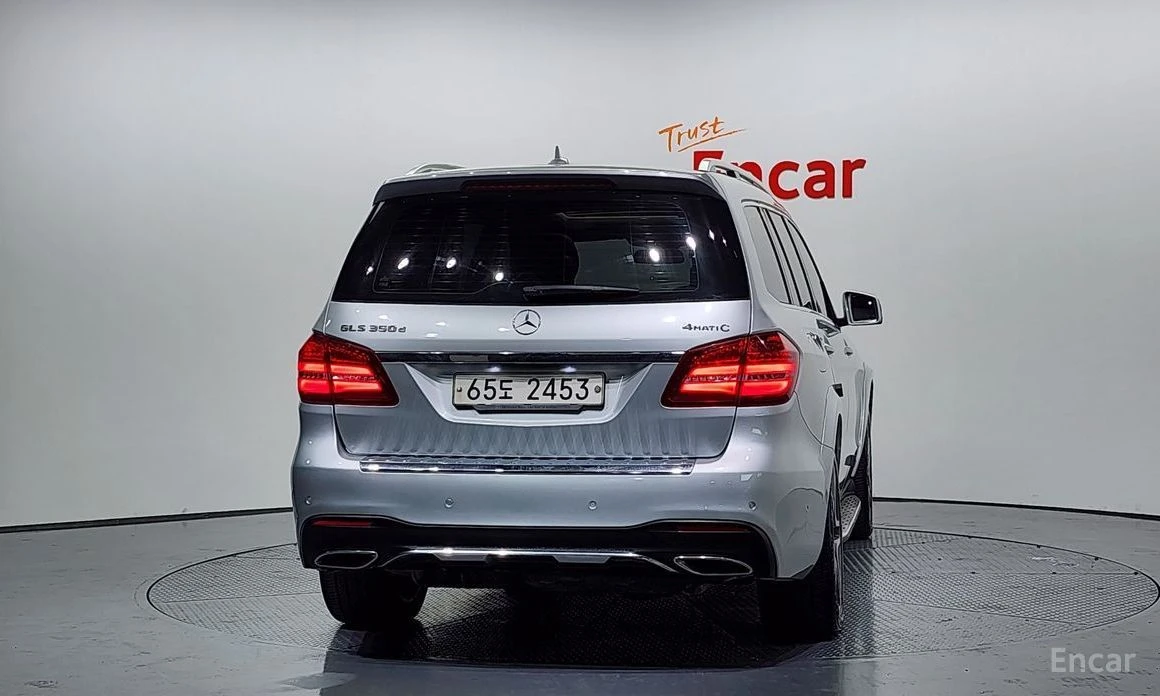 Mercedes-Benz CLS 350  - изображение 4