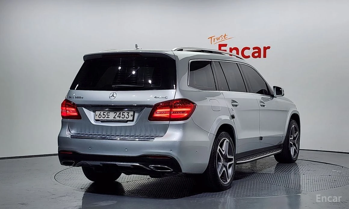 Mercedes-Benz CLS 350  - изображение 2