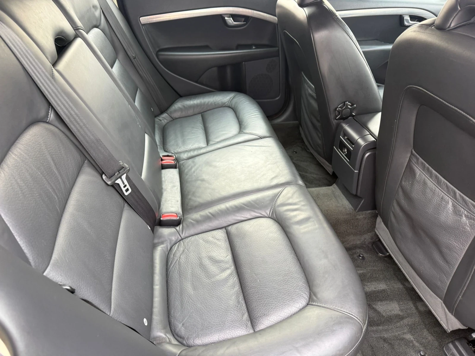 Volvo V70 2, 400D5/АВТОМАТИК/EURO5, снимка 10 - Автомобили и джипове - 53927751