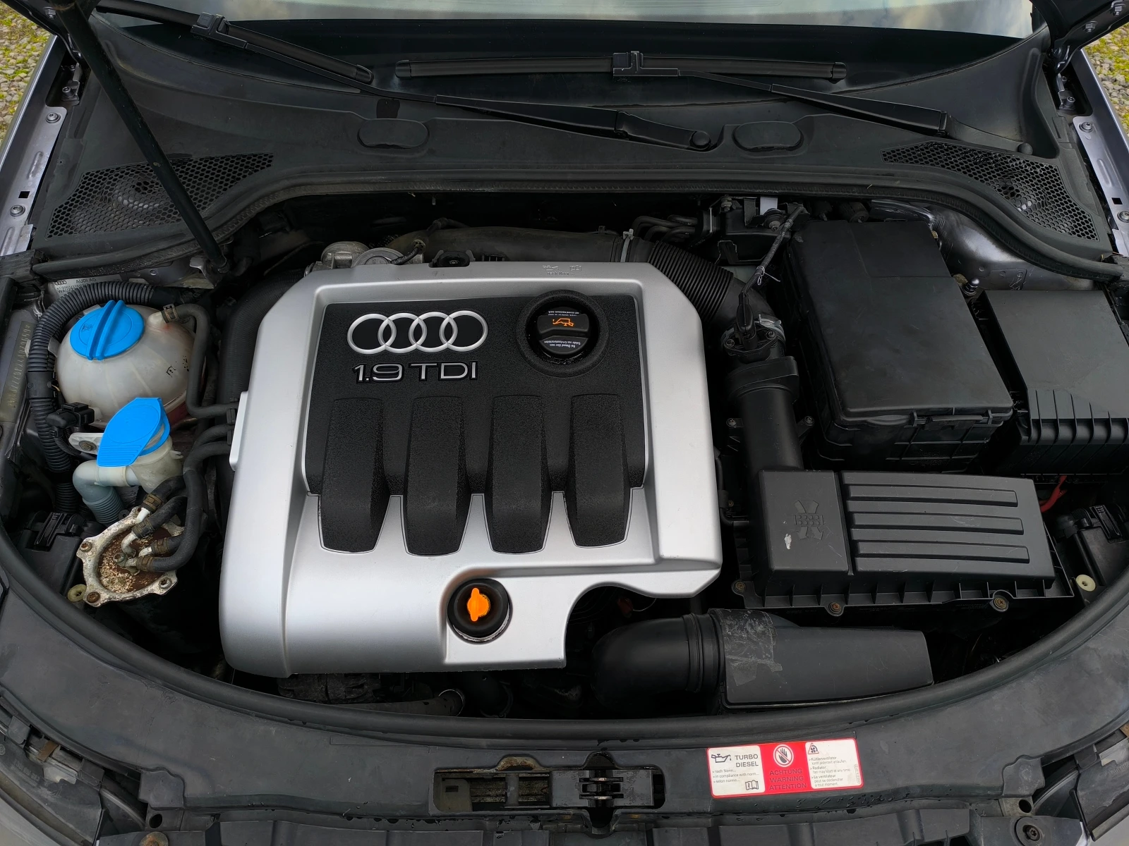 Audi A3 -1.9TDI-105кс-(BKC)-КЛИМАТРОНИК-, снимка 16 - Автомобили и джипове - 53996123