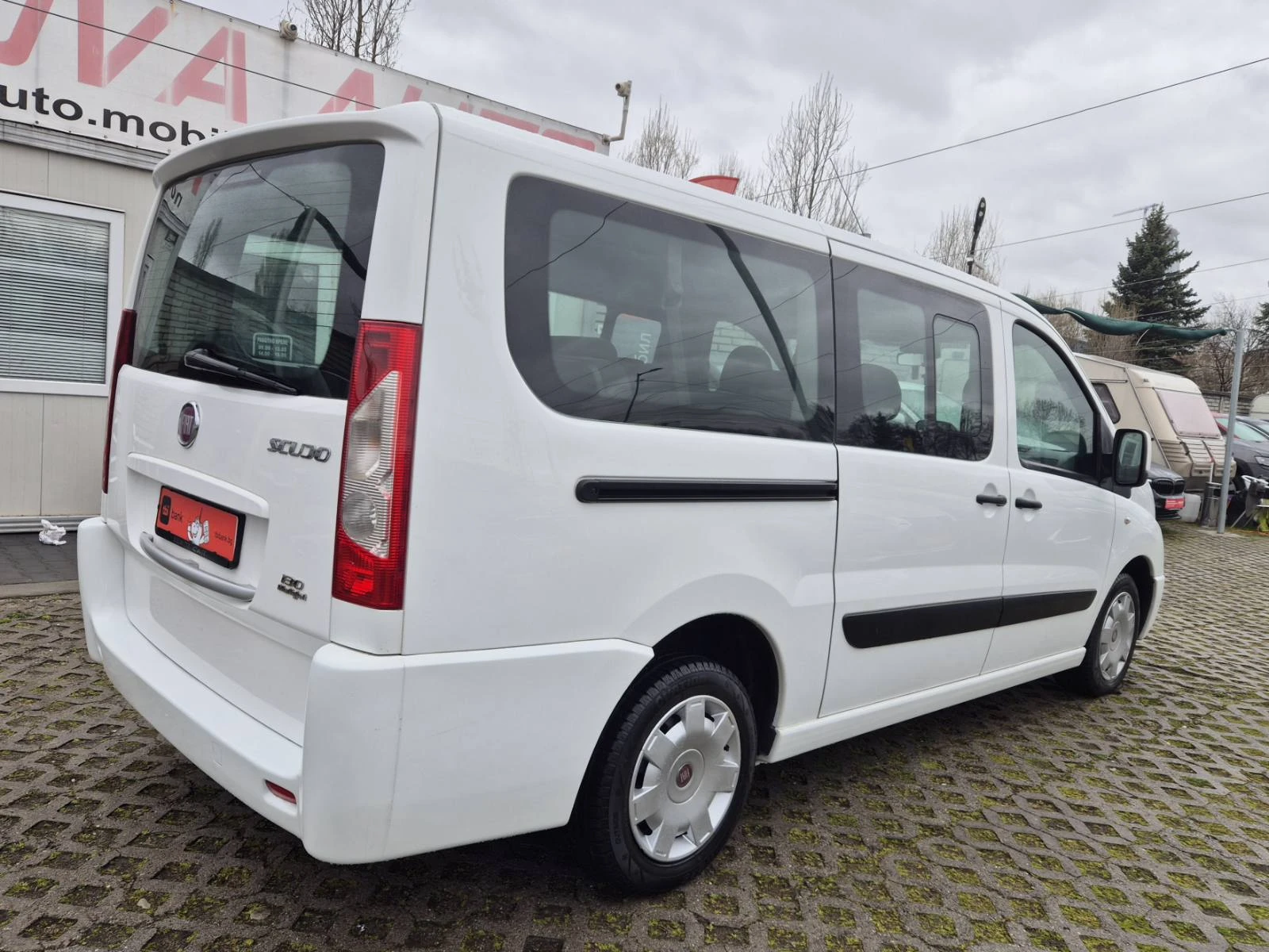 Fiat Scudo 2.0D-9 МЕСТА-PANORAMA FAMILY, снимка 4 - Автомобили и джипове - 54062689