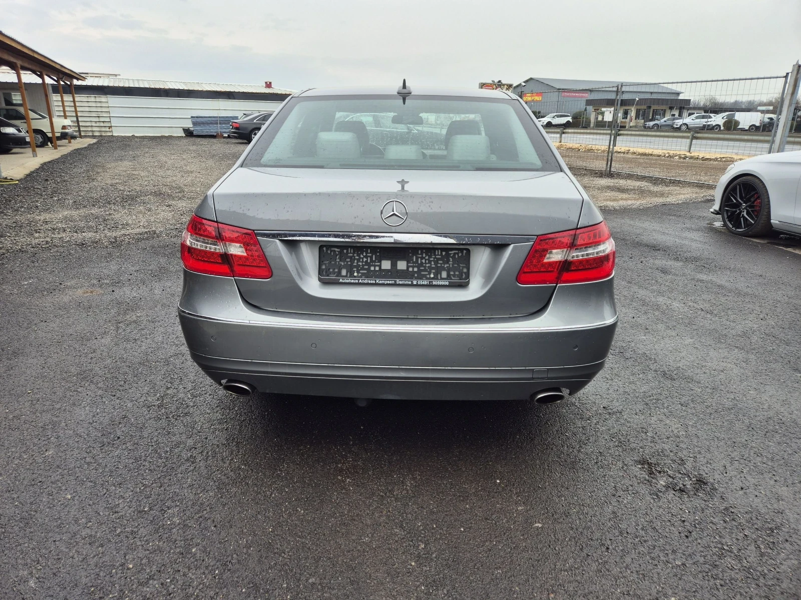 Mercedes-Benz E 350 4MATIK 265k, снимка 6 - Автомобили и джипове - 54153838