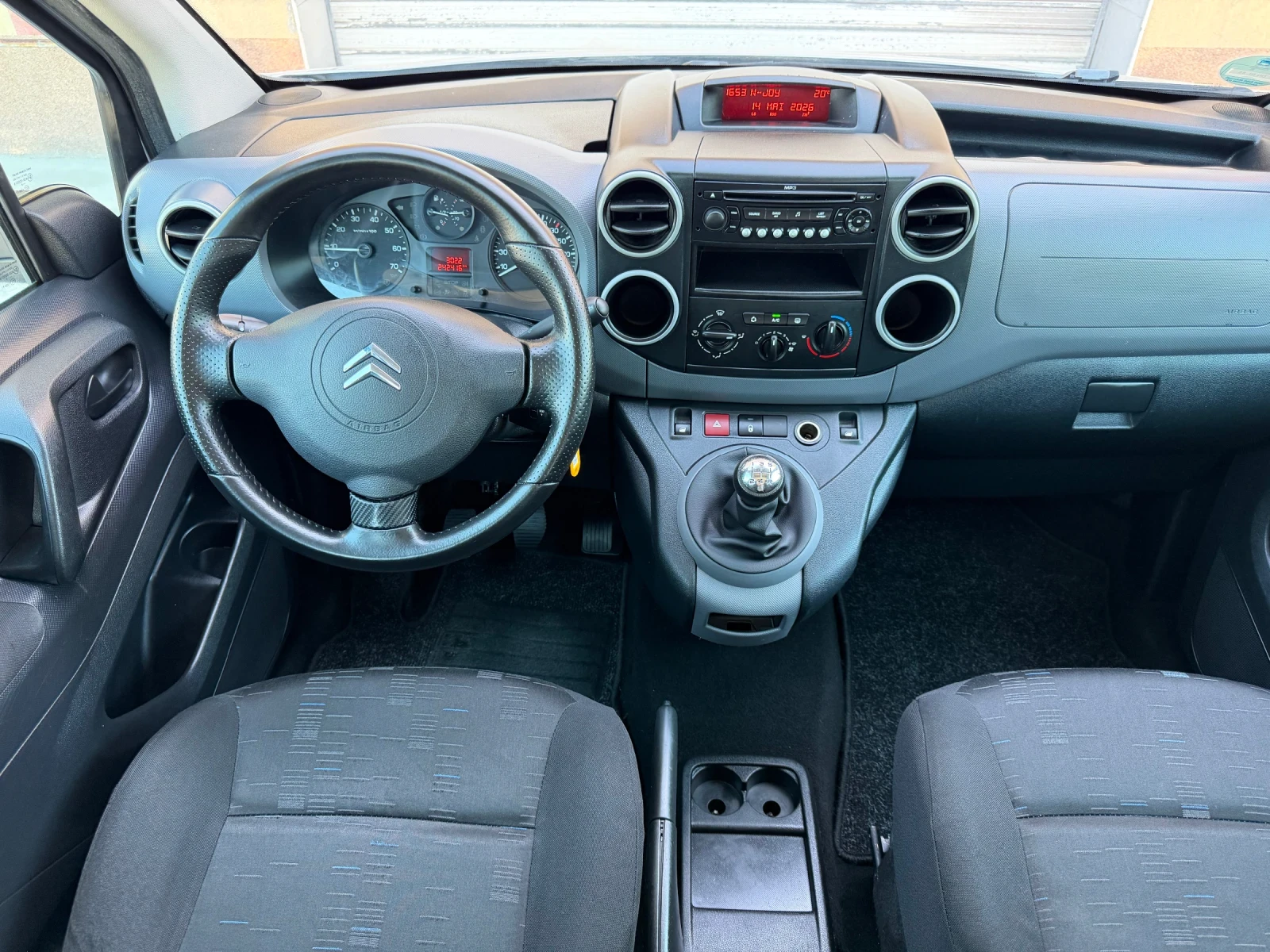 Citroen Berlingo 1.6i 90к.с. КЛИМА ГЕРМАНИЯ, снимка 10 - Автомобили и джипове - 54559735