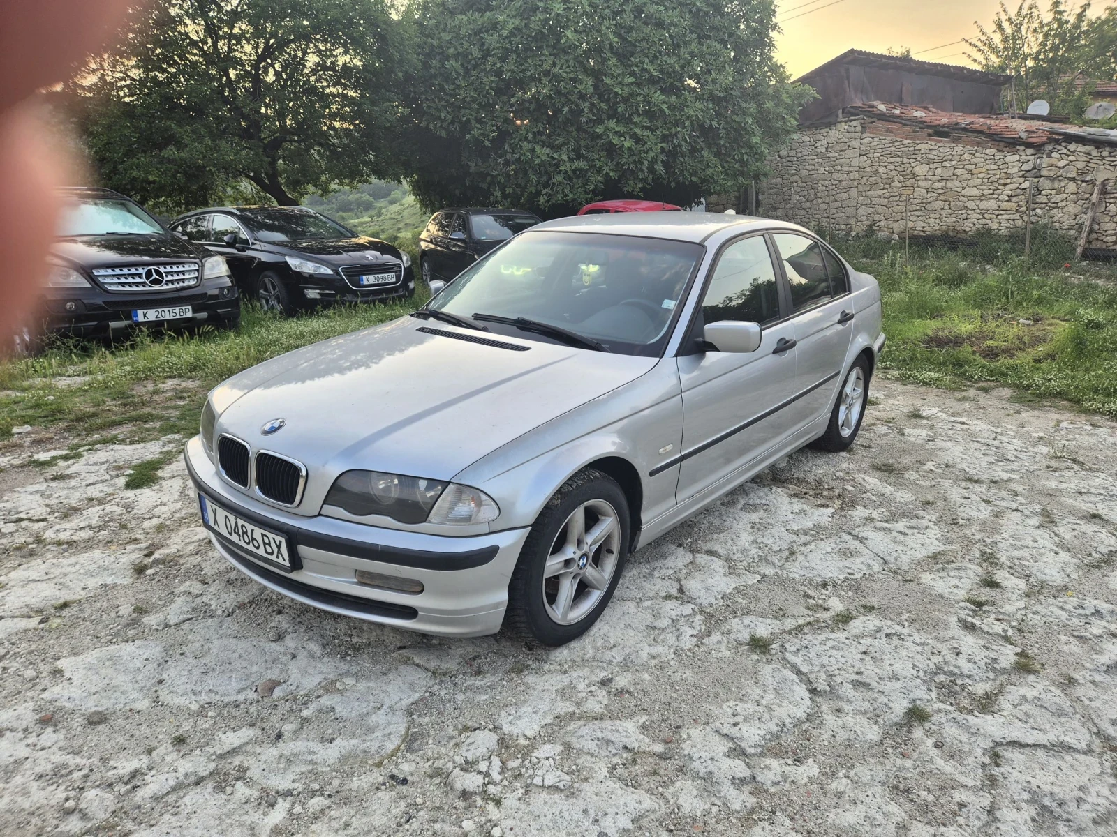 BMW 320