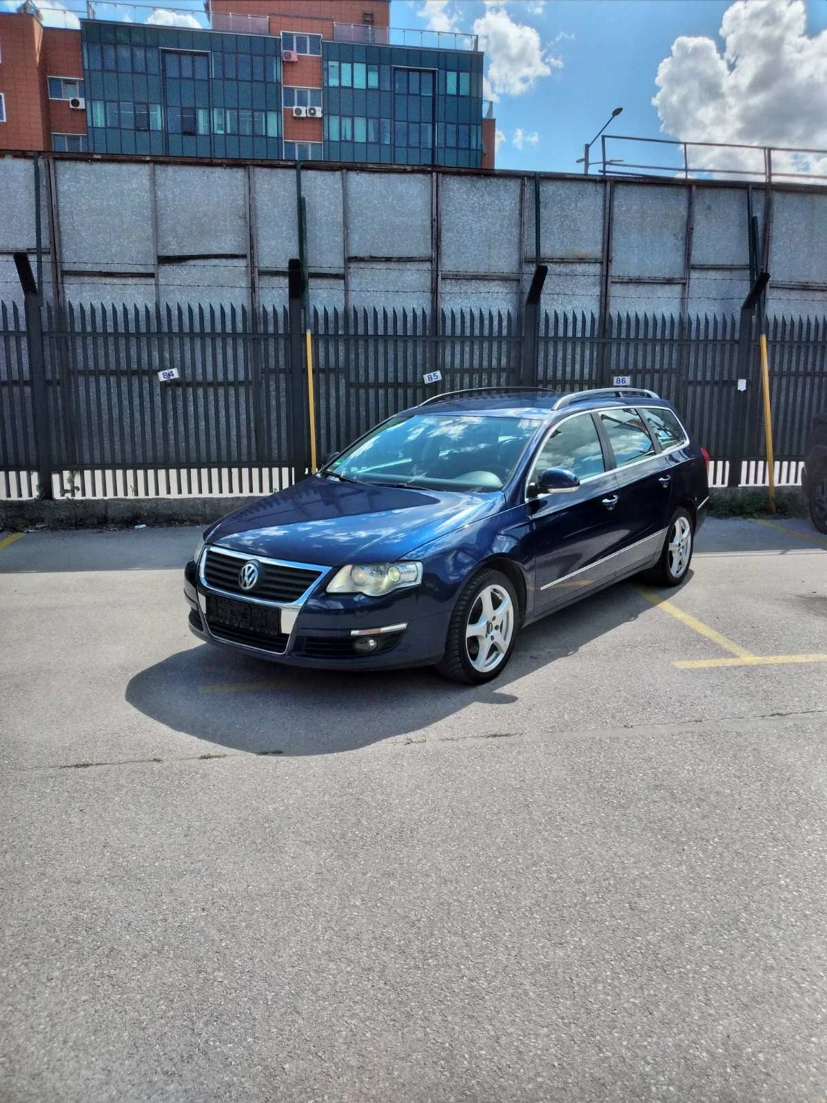 VW Passat 2.0 TDI, снимка 3 - Автомобили и джипове - 54915277