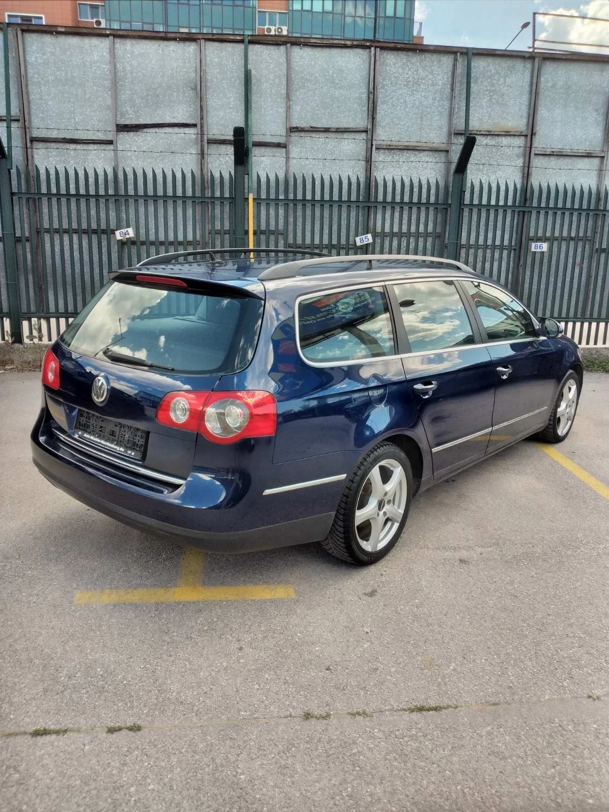 VW Passat 2.0 TDI, снимка 2 - Автомобили и джипове - 54915277