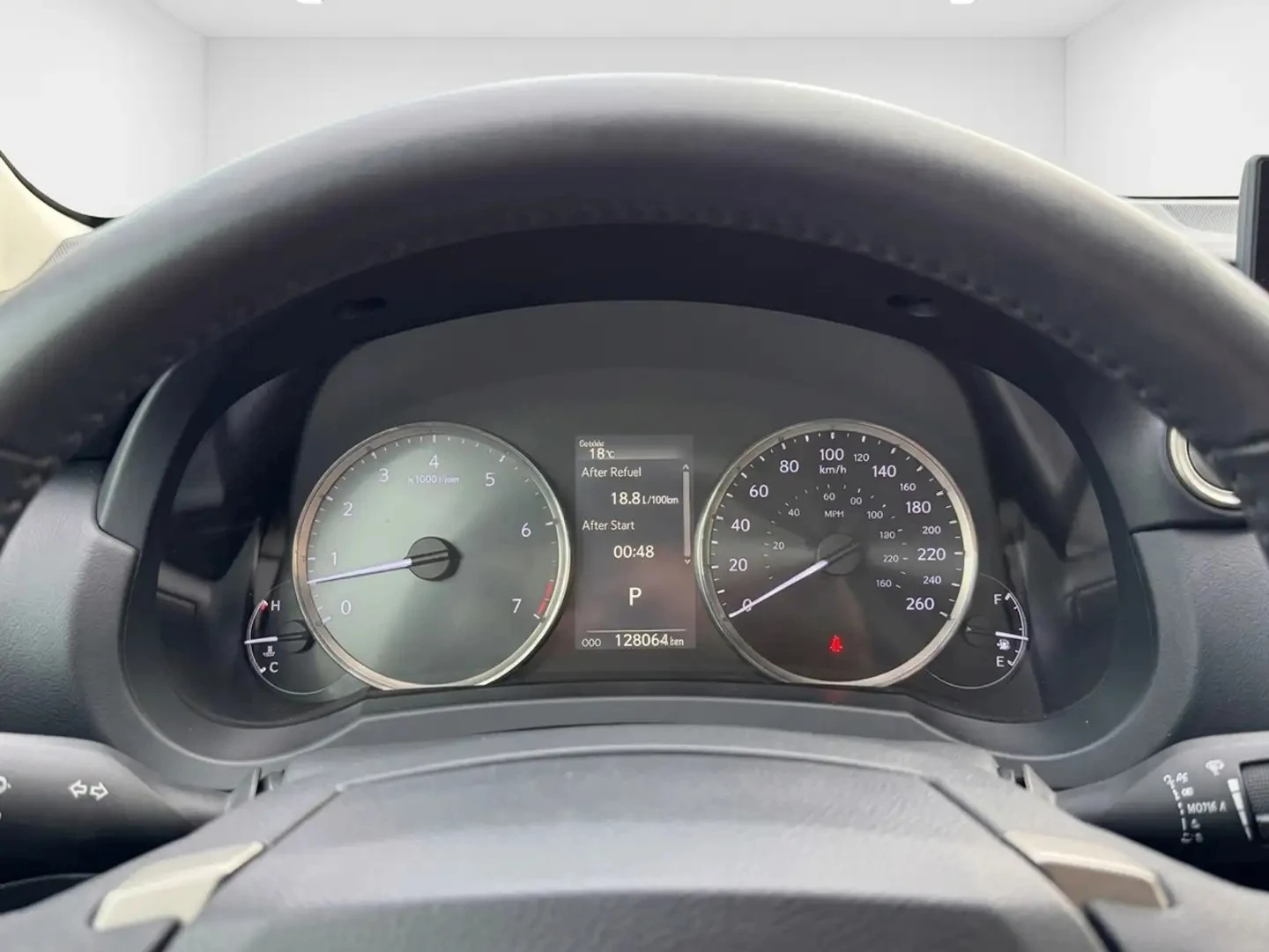 Lexus IS 300 * AвтоКредит * (ЦЕНА ДО БГ), снимка 11 - Автомобили и джипове - 54973394