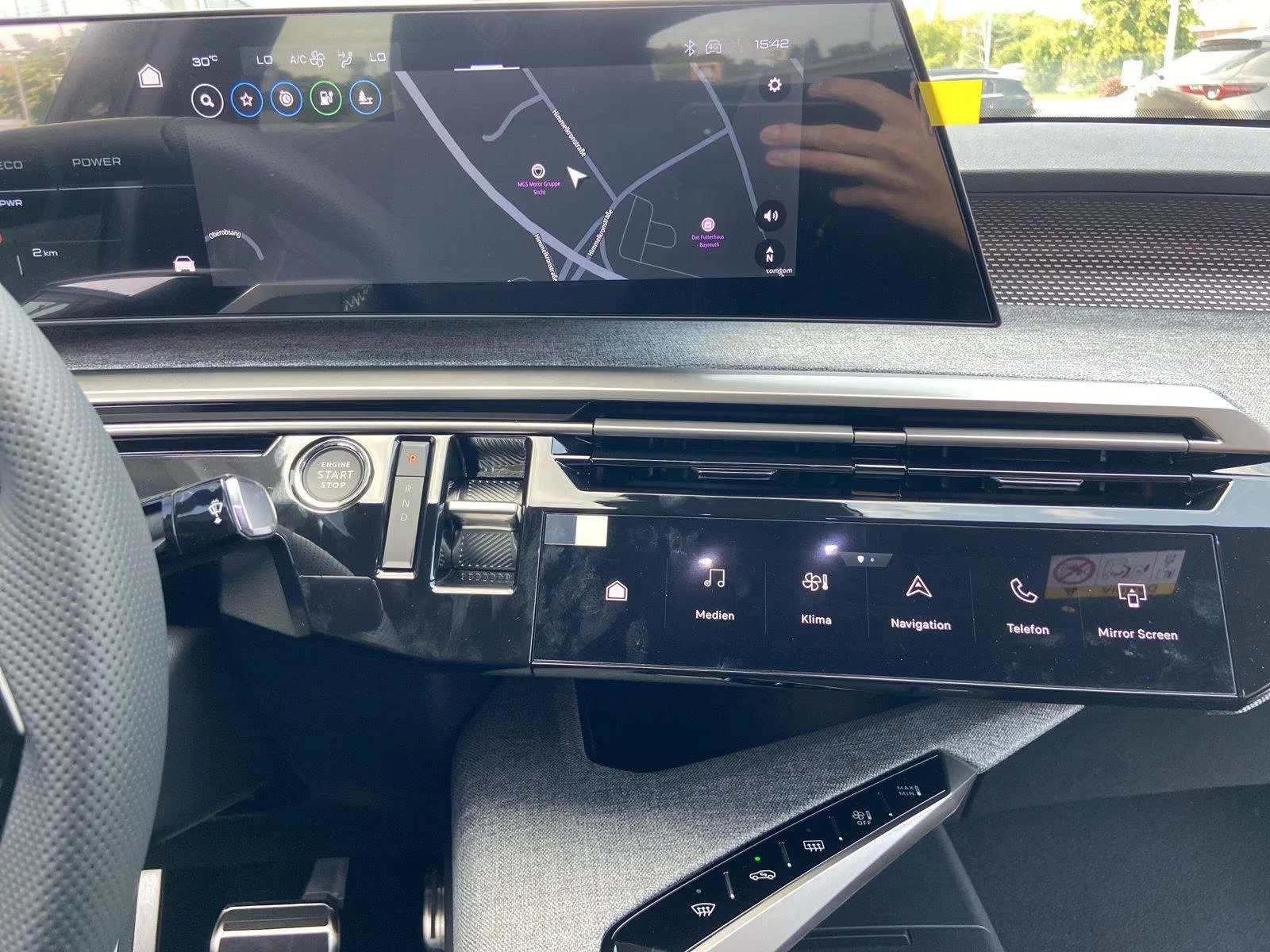 Peugeot 3008 213HP/GT/CAM/KLESS/ACC/AMBI/606z, снимка 11 - Автомобили и джипове - 55293830