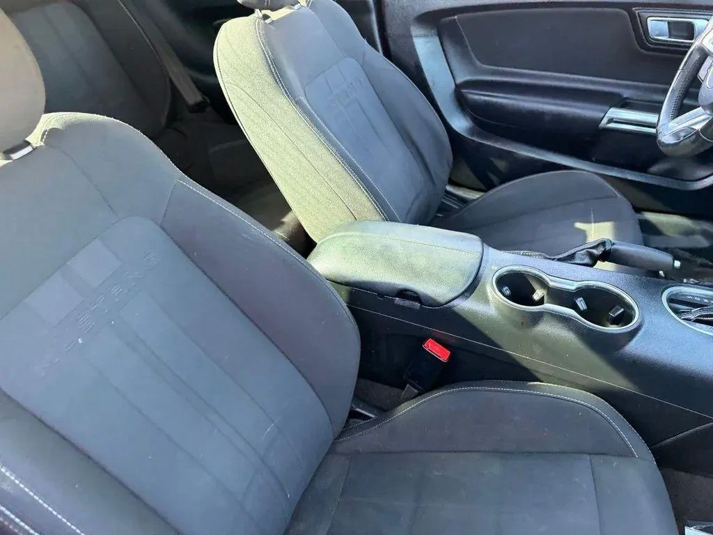 Ford Mustang GT 5.0, снимка 12 - Автомобили и джипове - 55509828