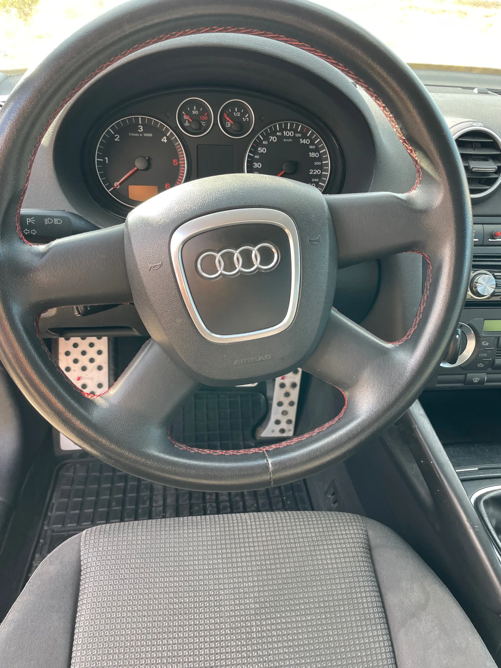 Audi A3 2.0 TDI BKD, снимка 13 - Автомобили и джипове - 56256745