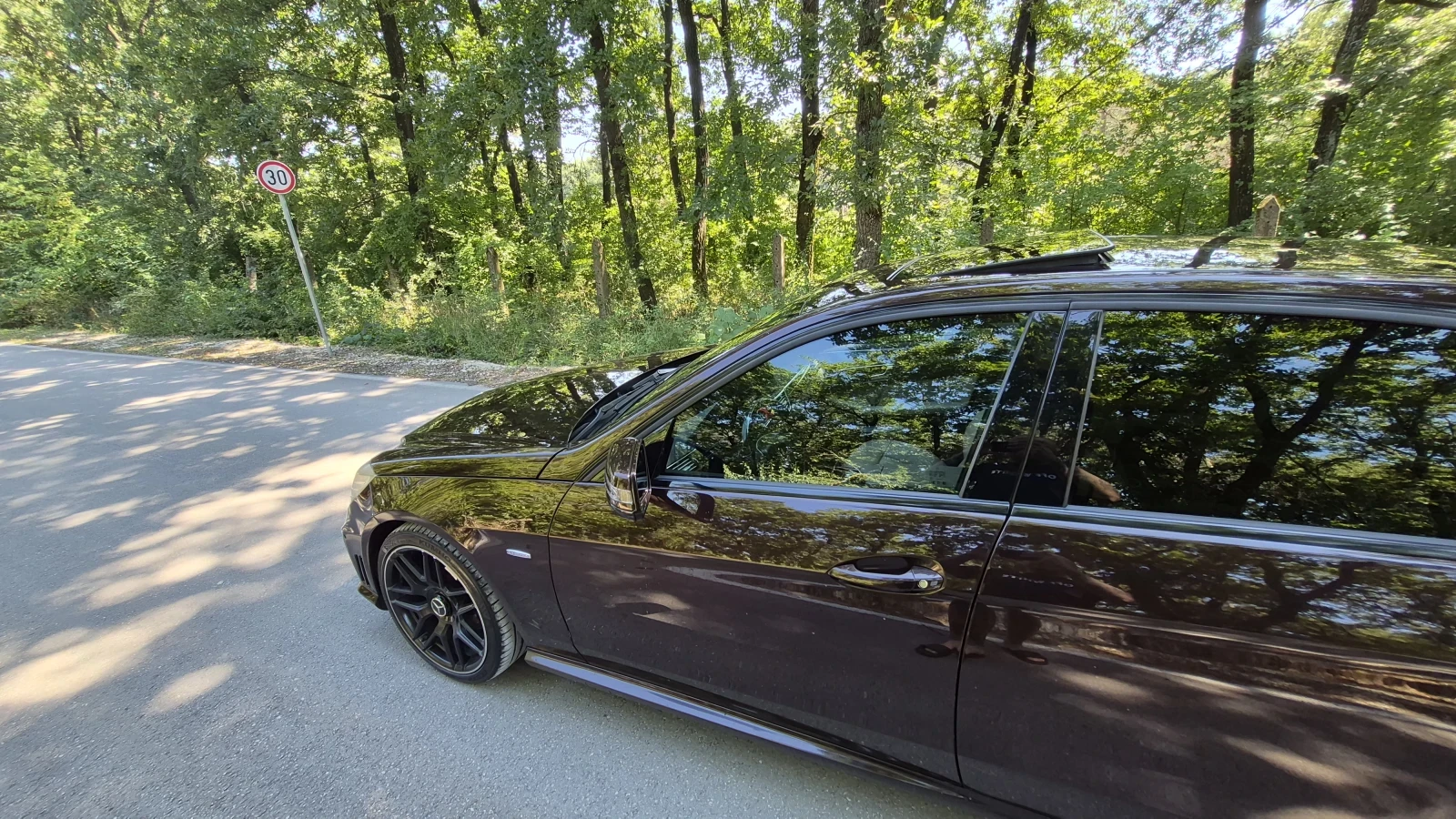 Mercedes-Benz E 350, снимка 3 - Автомобили и джипове - 55775401