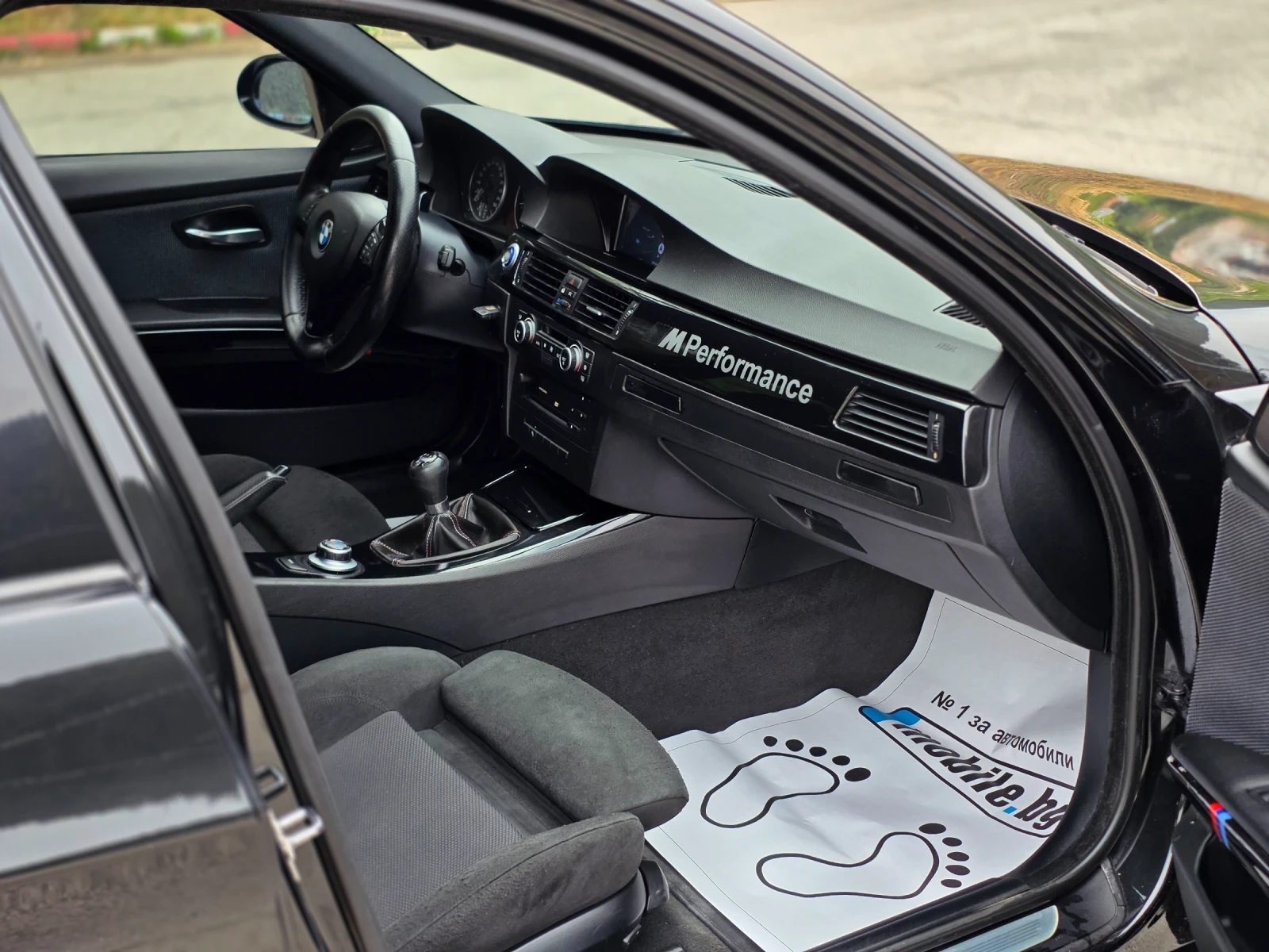 BMW 330 * M-Pack* Swiss* Android* , снимка 13 - Автомобили и джипове - 56168486
