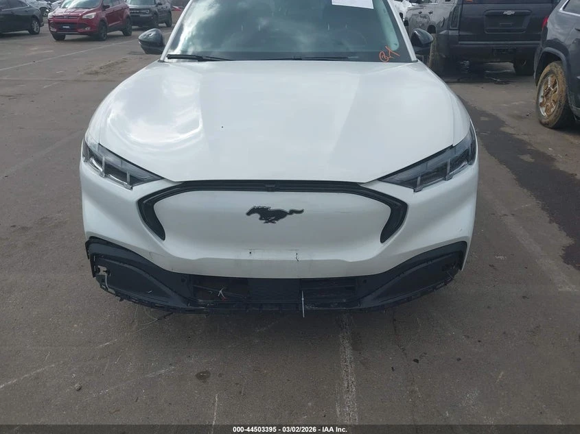 Ford Mustang Mach-E Premium, снимка 12 - Автомобили и джипове - 56320138