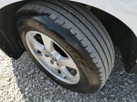 Volvo XC60 2.4 D5 215 A 4x4, снимка 12