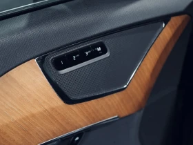 Volvo Xc90 * T6 Momentum AWD* АвтоКреди* (ЦЕНА ДО БГ), снимка 4