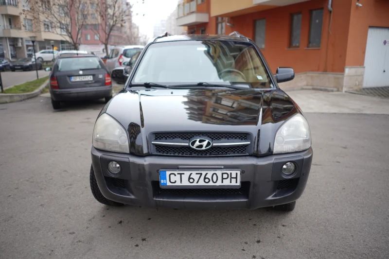 Hyundai Tucson 4x4, снимка 17 - Автомобили и джипове - 48511799