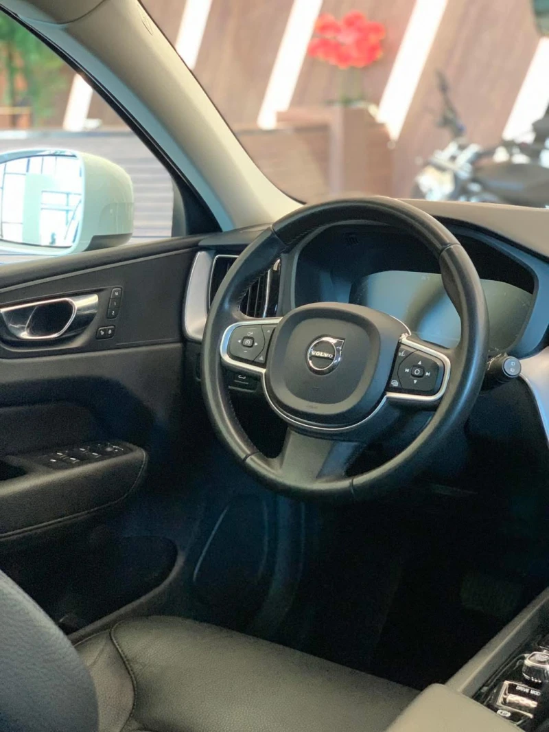 Volvo XC60, снимка 11 - Автомобили и джипове - 51824405