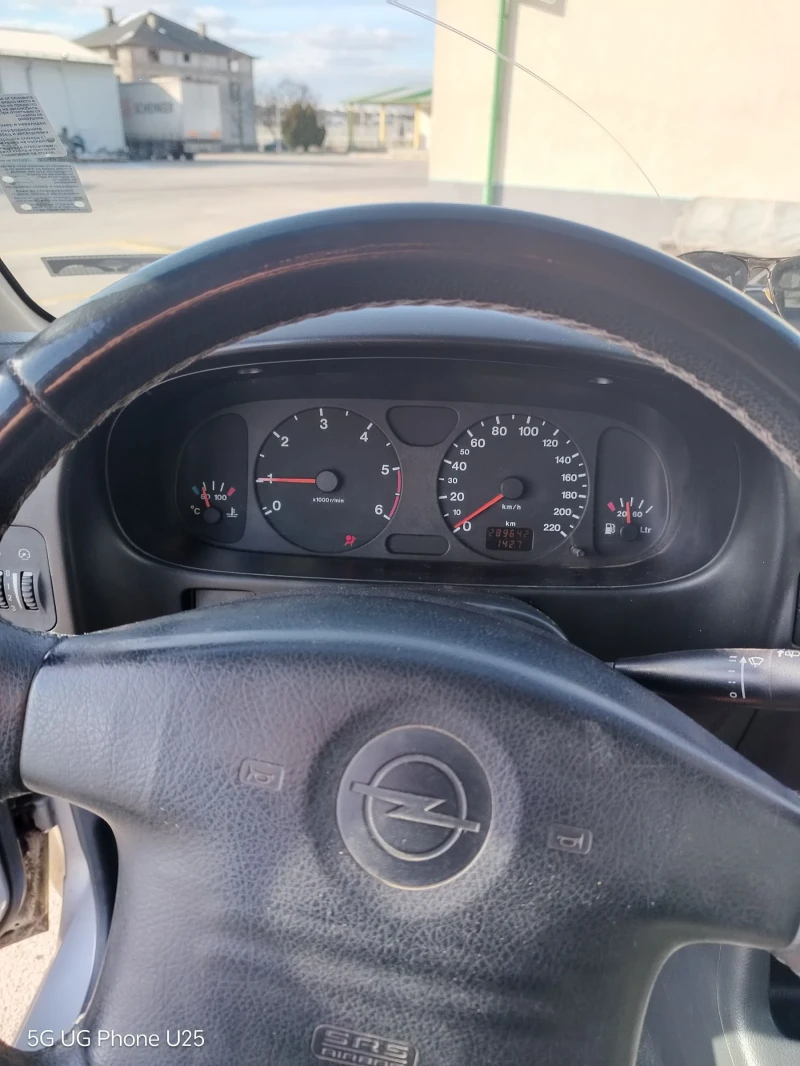 Opel Frontera 2.2dti, снимка 12 - Автомобили и джипове - 53095885