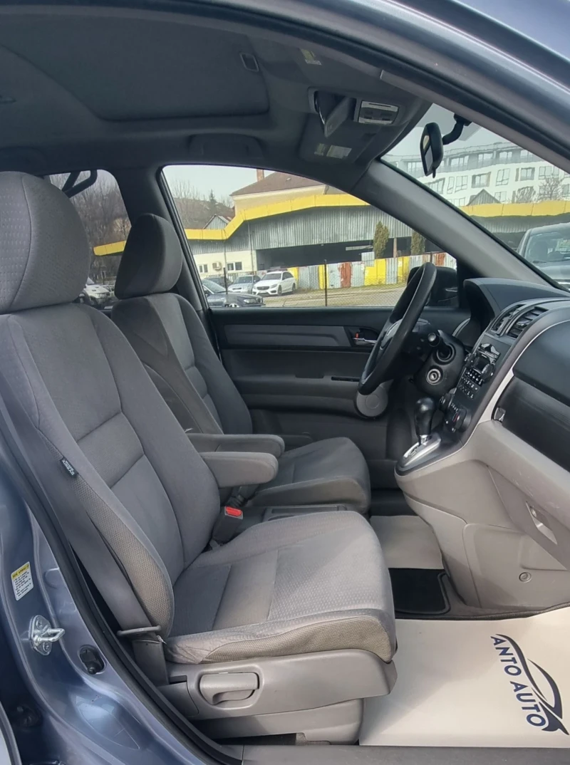 Honda Cr-v 2.4 i-VTEC 4x4 Подържана само в Хонда!, снимка 9 - Автомобили и джипове - 53257192