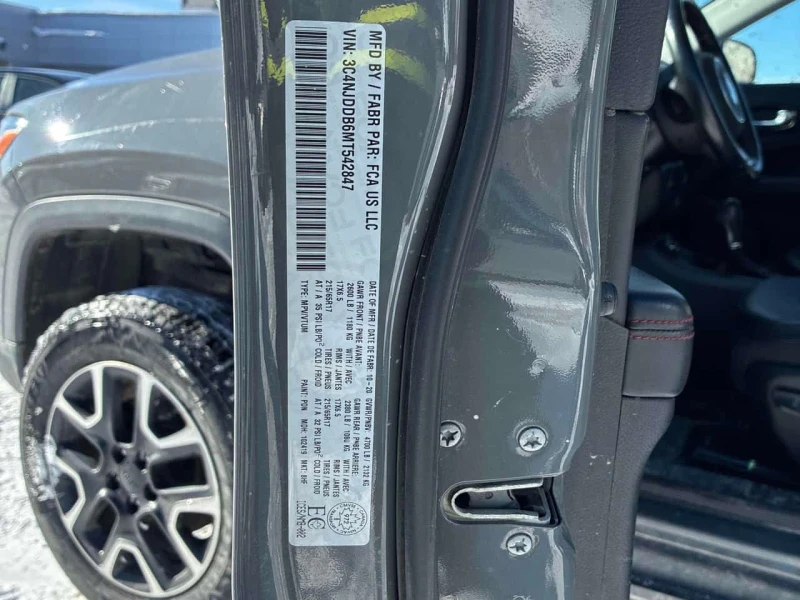 Jeep Compass Trailhawk 4x4 * Подгреви * Keyless * , снимка 16 - Автомобили и джипове - 53534233
