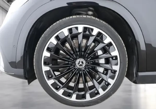 Mercedes-Benz EQE SUV 500 4Matic = AMG Line = Premium Гаранция, снимка 4 - Автомобили и джипове - 53606952