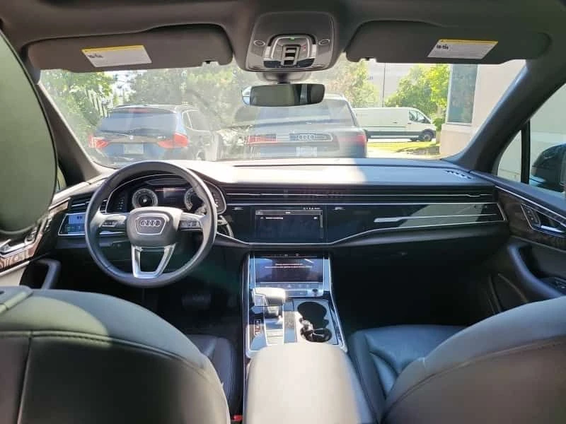 Audi Q7 * PROGRESSIV * CARFAX * ОПЦИЯ ЗА ФИНАНСИРАНЕ, снимка 11 - Автомобили и джипове - 55566050