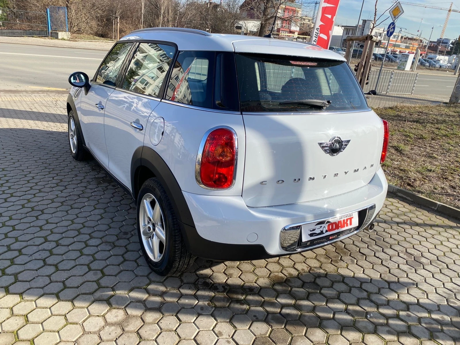 Mini Countryman 1.6D/130 000 РЕАЛНИ КМ ! ! ! - изображение 5