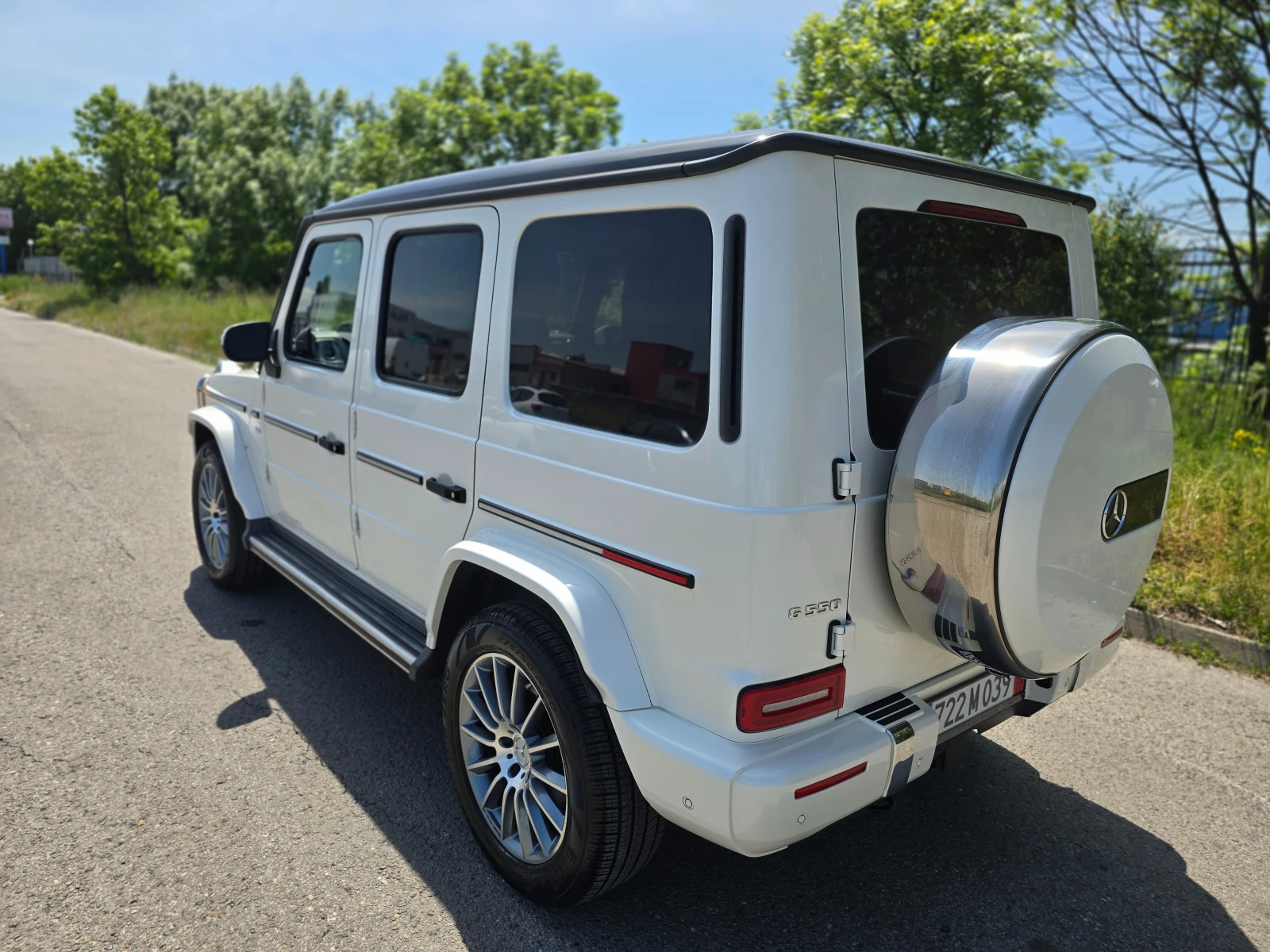 Mercedes-Benz G 500 * AMG Line* BURMESTER* ВСИЧКИ ЕКСТРИ*  - изображение 2