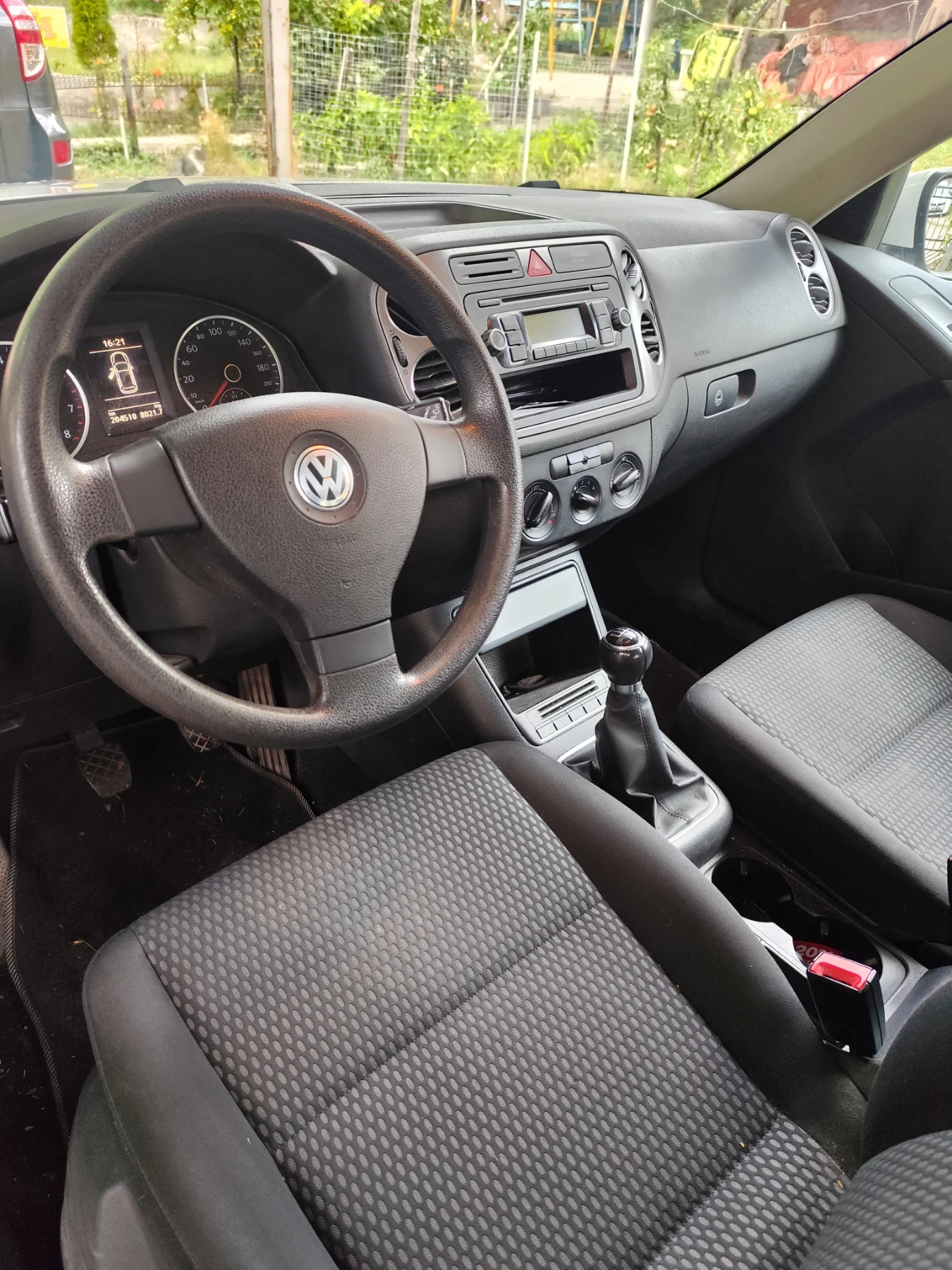 VW Tiguan 1.4 | Mobile.bg — изображение 11
