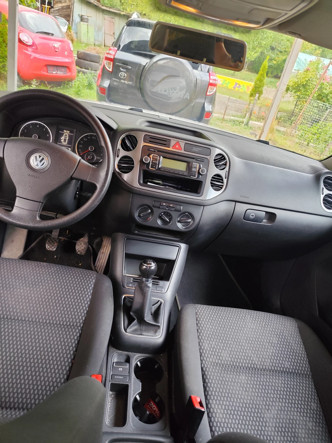 VW Tiguan 1.4 | Mobile.bg — изображение 15