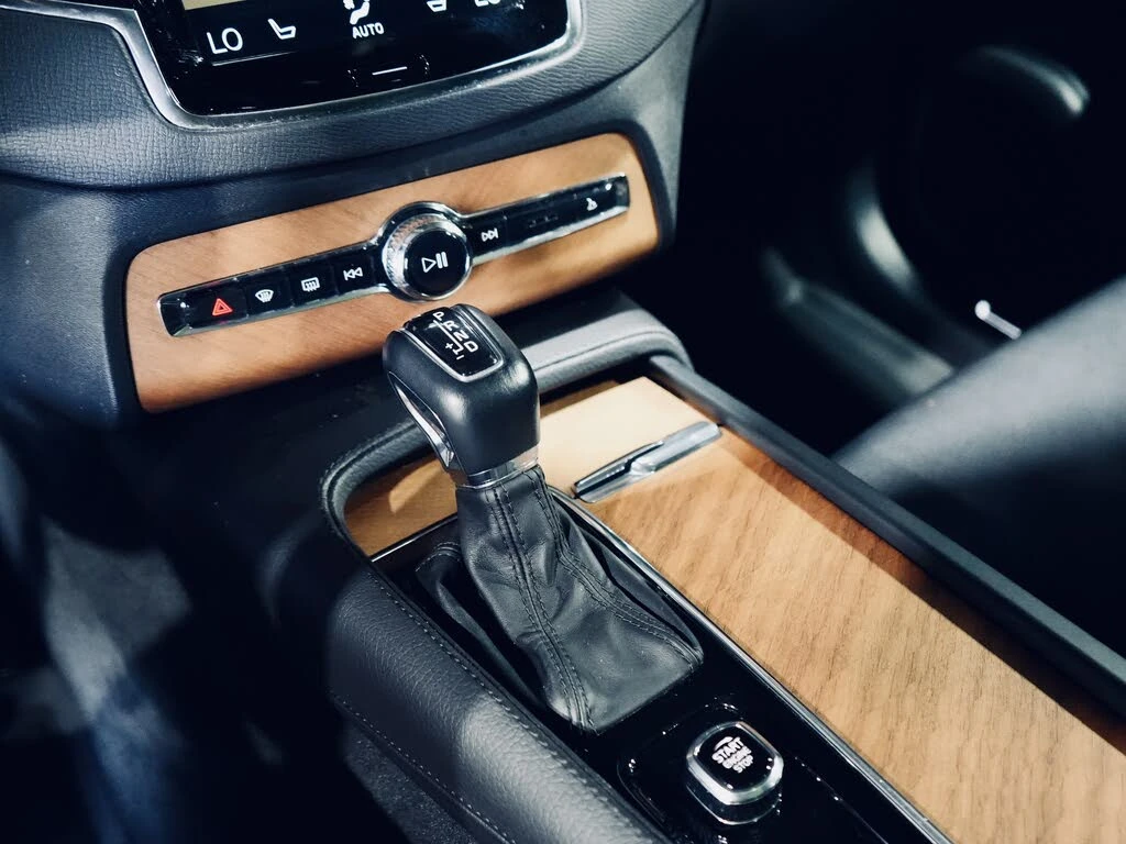 Volvo Xc90 * T6 Momentum AWD* АвтоКреди* (ЦЕНА ДО БГ) - изображение 7