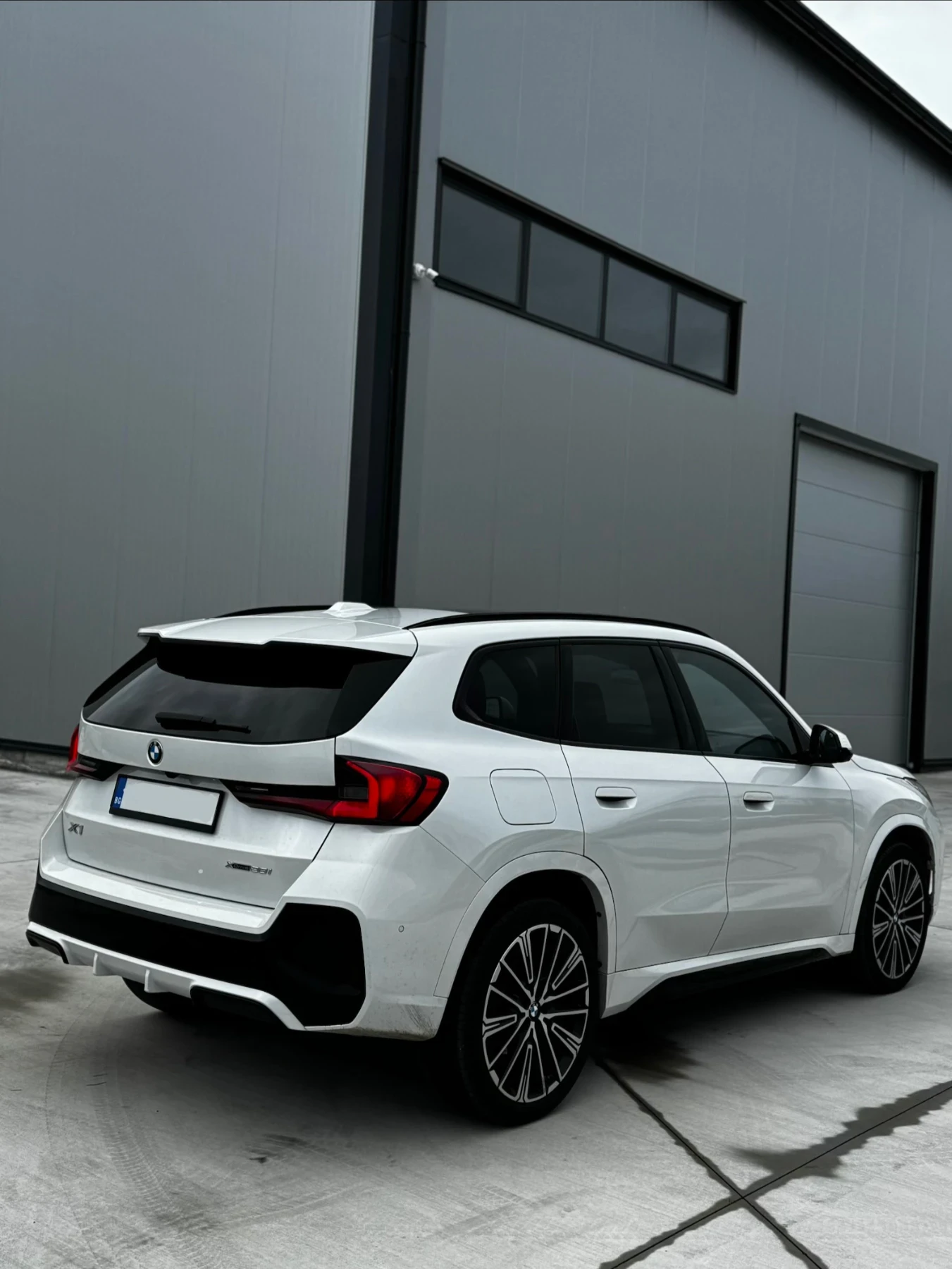 BMW X1 BMW X1 XDrive 28i | M SPORT | Mobile.bg � ����������� 4