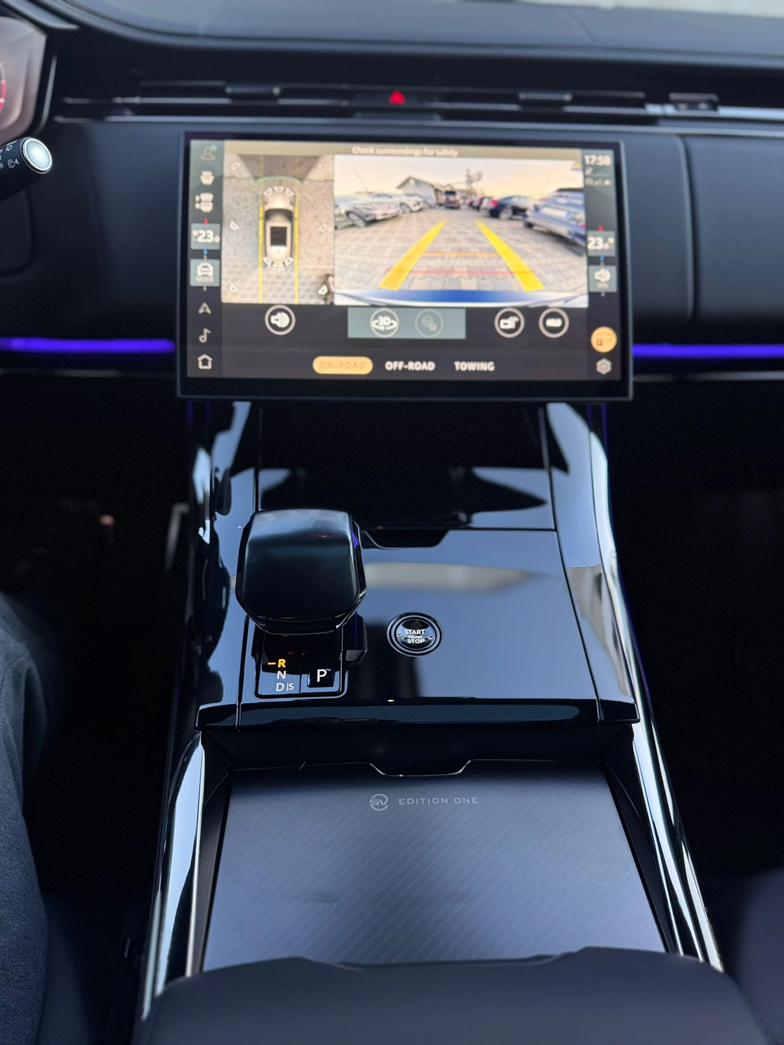 Land Rover Range Rover Sport Edition ONE/SV/P635/Meridian/Full service! 6���.�� | Mobile.bg � ����������� 17