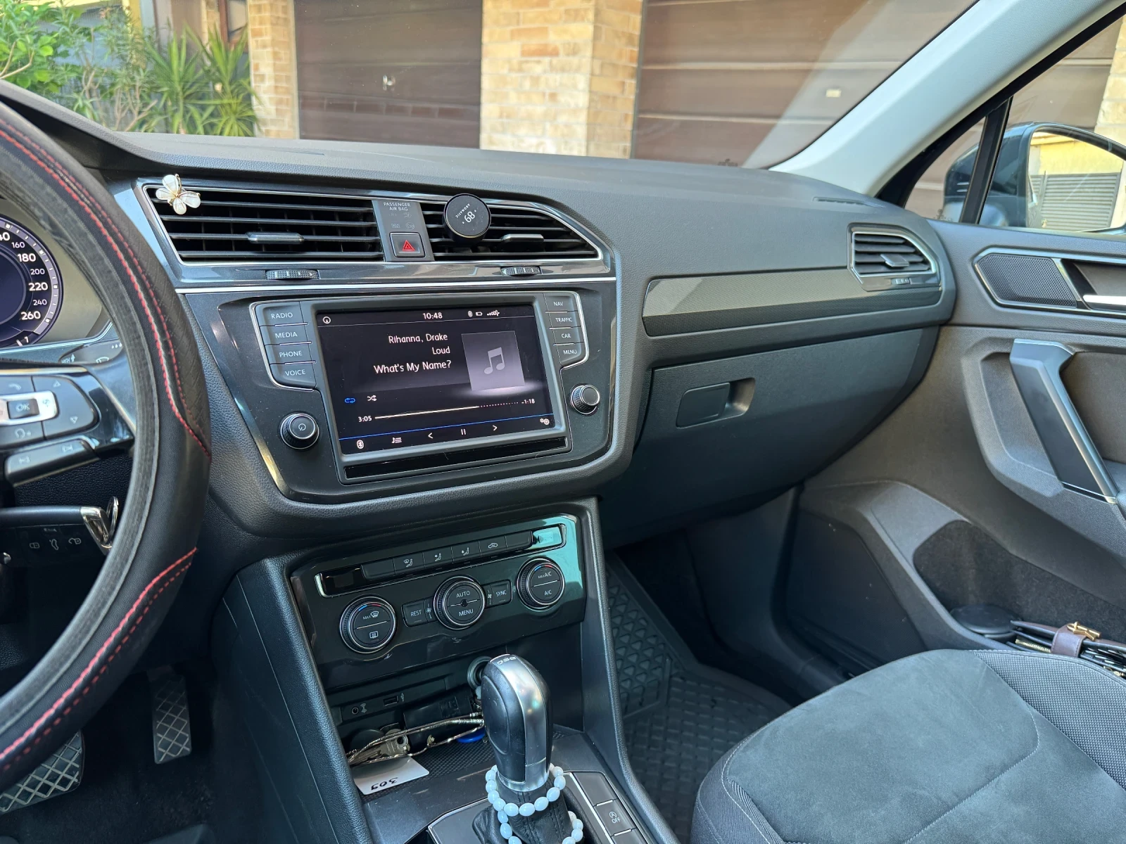 VW Tiguan, снимка 9 - Автомобили и джипове - 54447213
