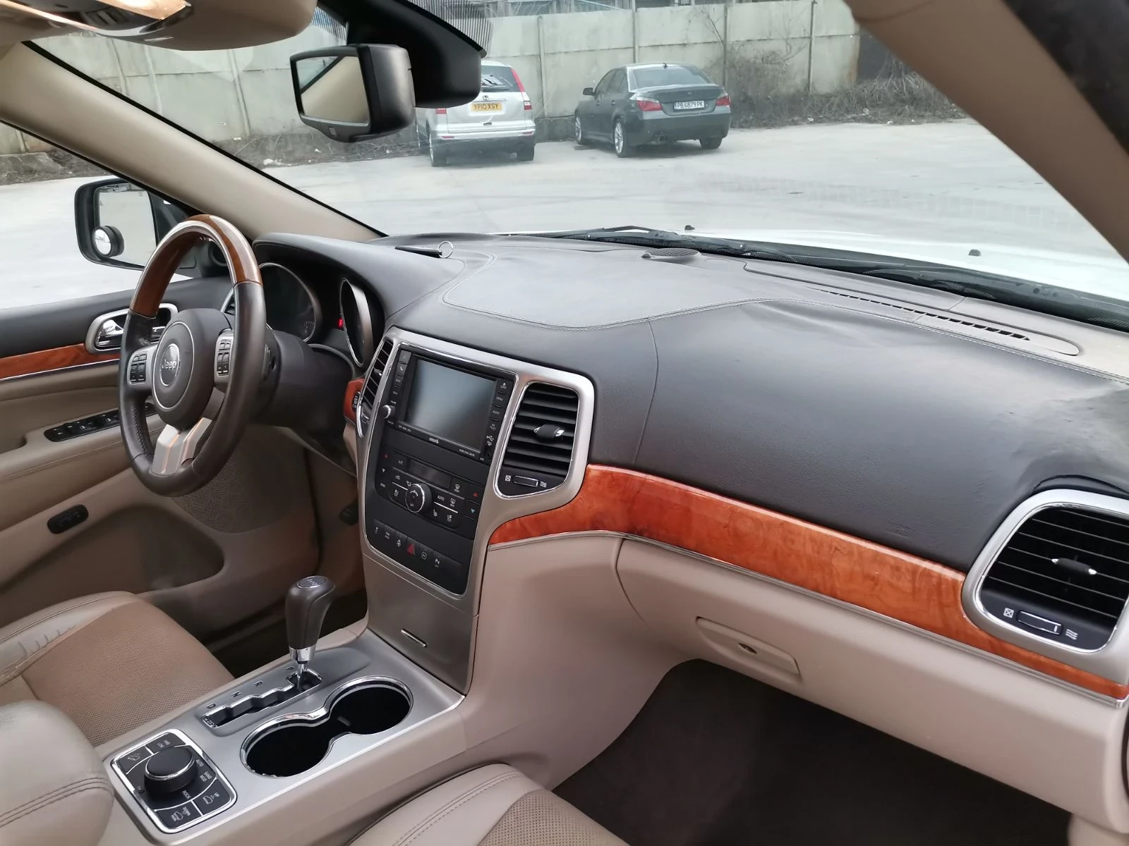 Jeep Grand cherokee, снимка 3 - Автомобили и джипове - 54458339