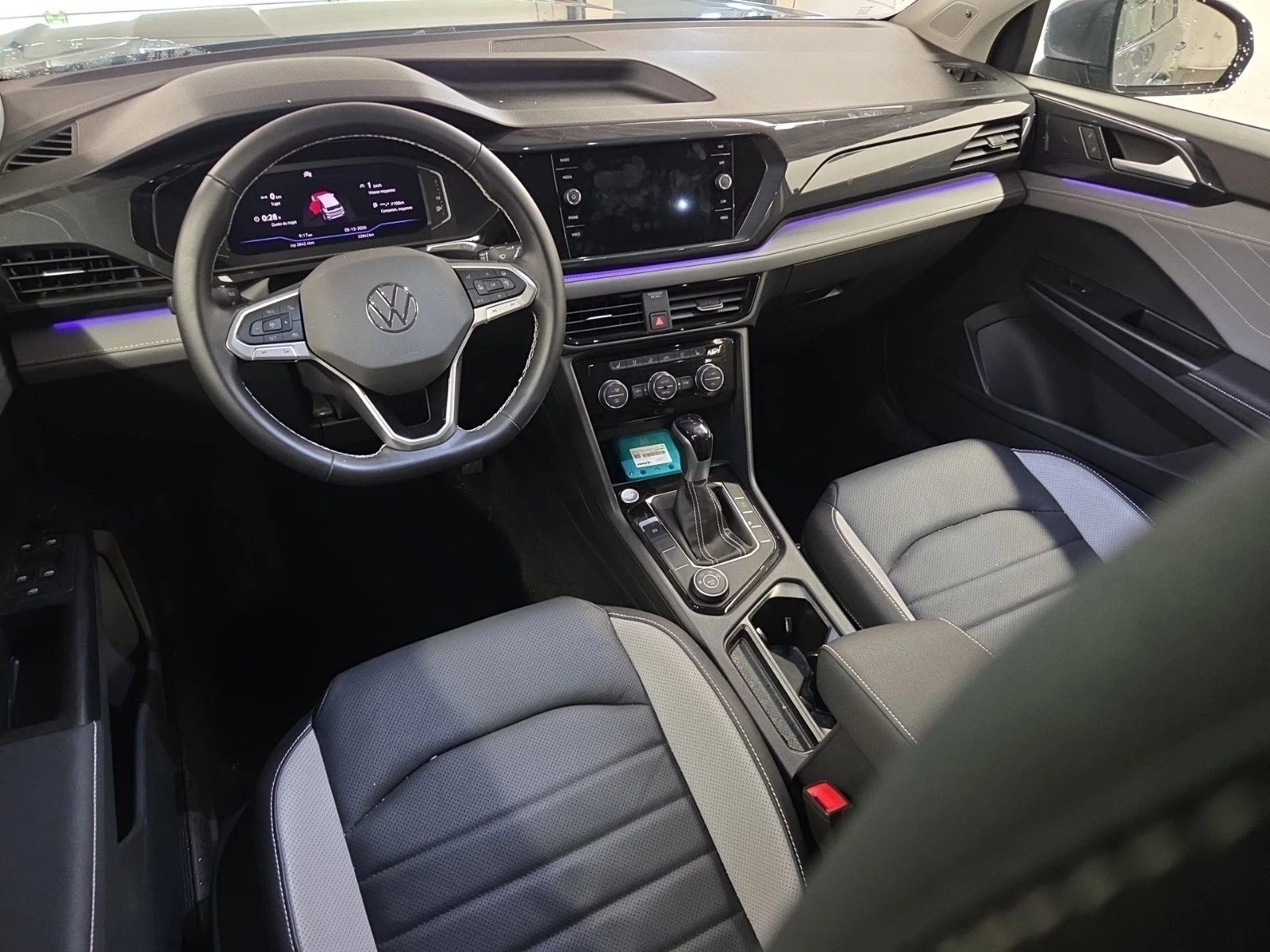 VW Taos HIGHLINE * * CARFAX * * АВТО КРЕДИТ * * , снимка 6 - Автомобили и джипове - 54611604