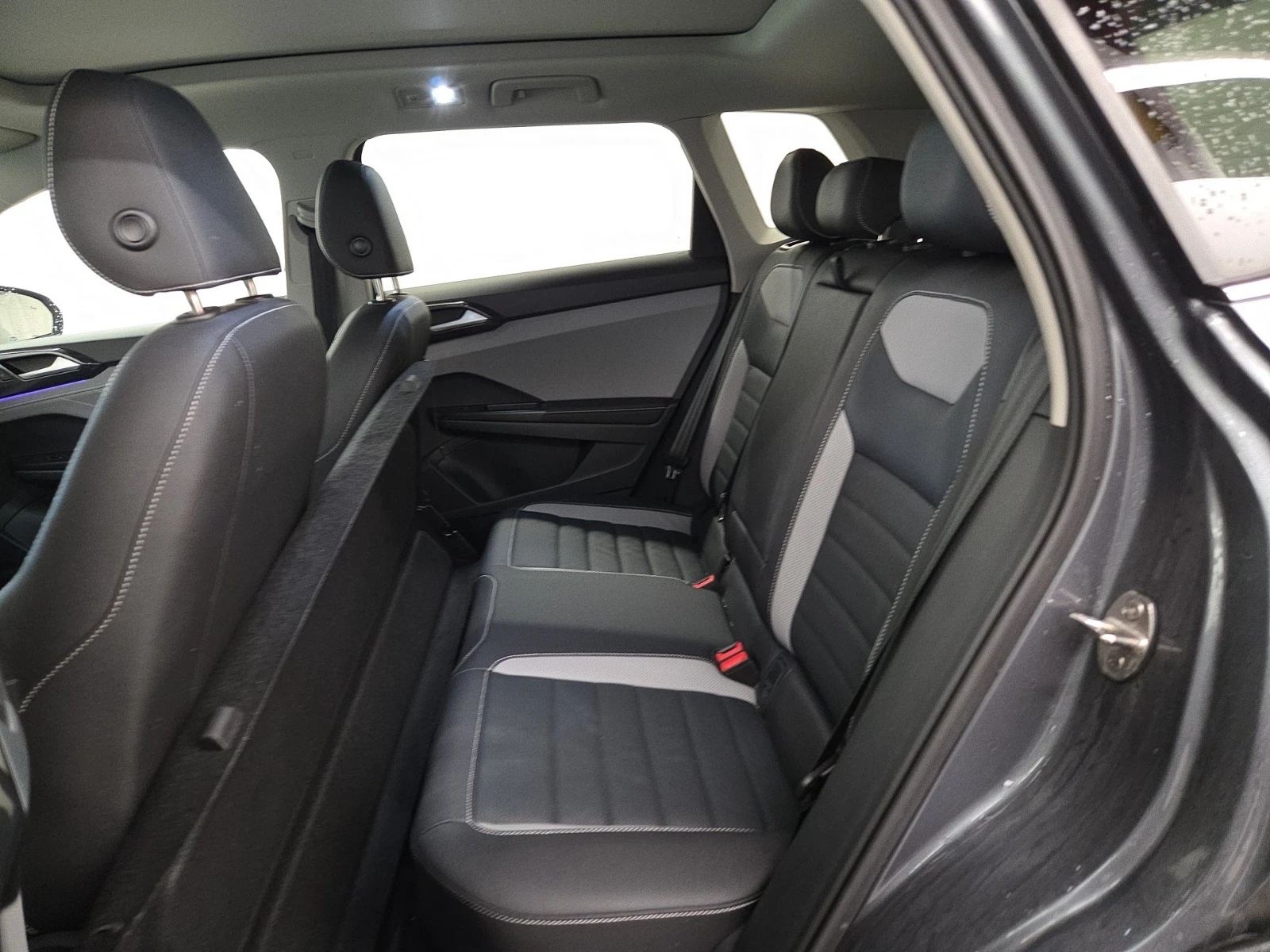 VW Taos HIGHLINE * * CARFAX * * АВТО КРЕДИТ * * , снимка 8 - Автомобили и джипове - 54611604