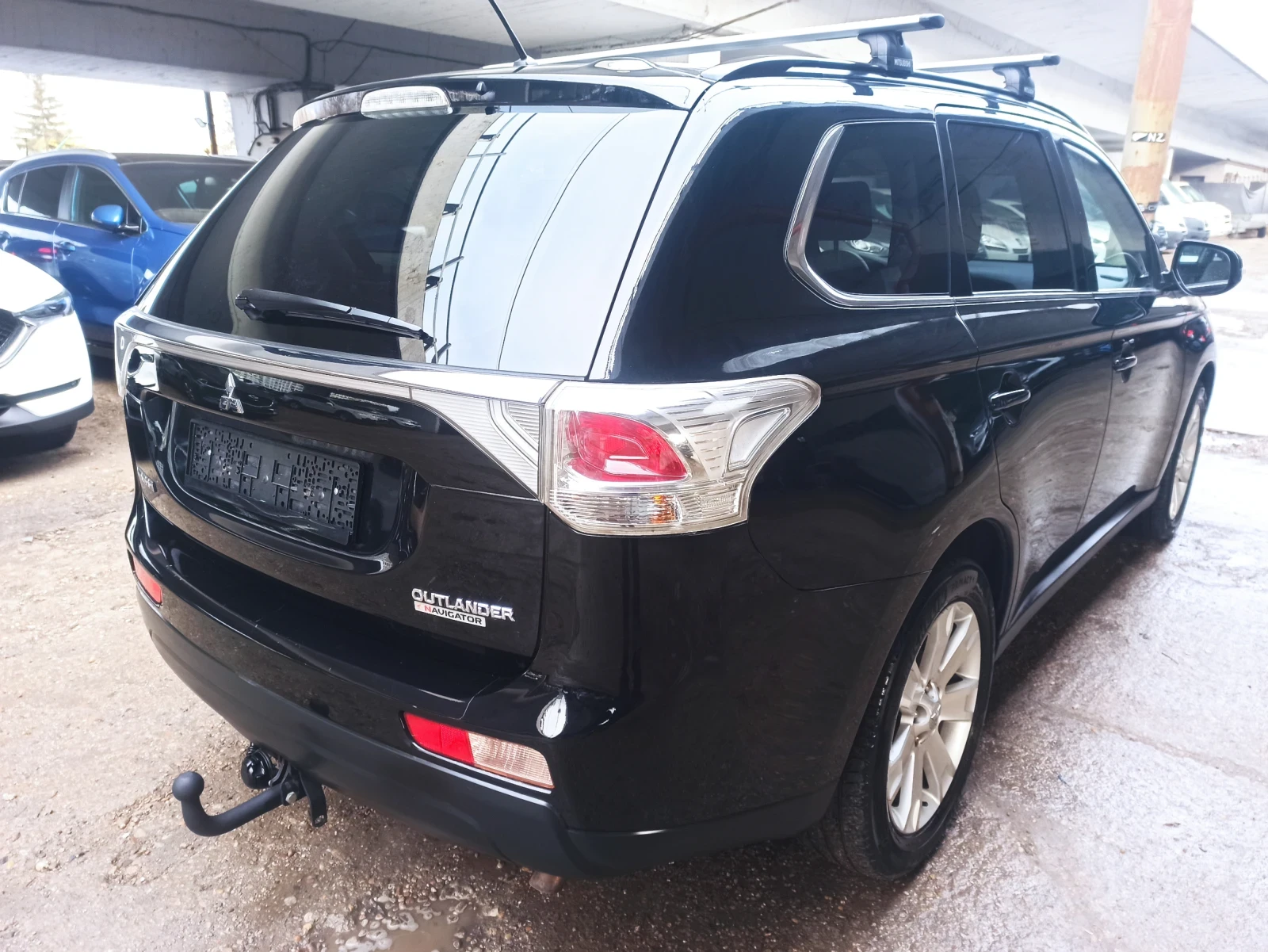 Mitsubishi Outlander KEYLESS, NAVI, KAMERA, PANORAMA , снимка 7 - Автомобили и джипове - 54692809