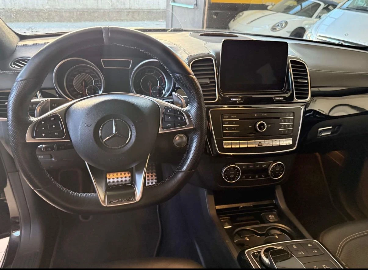 Mercedes-Benz GLE 63 S AMG, снимка 11 - Автомобили и джипове - 54747739