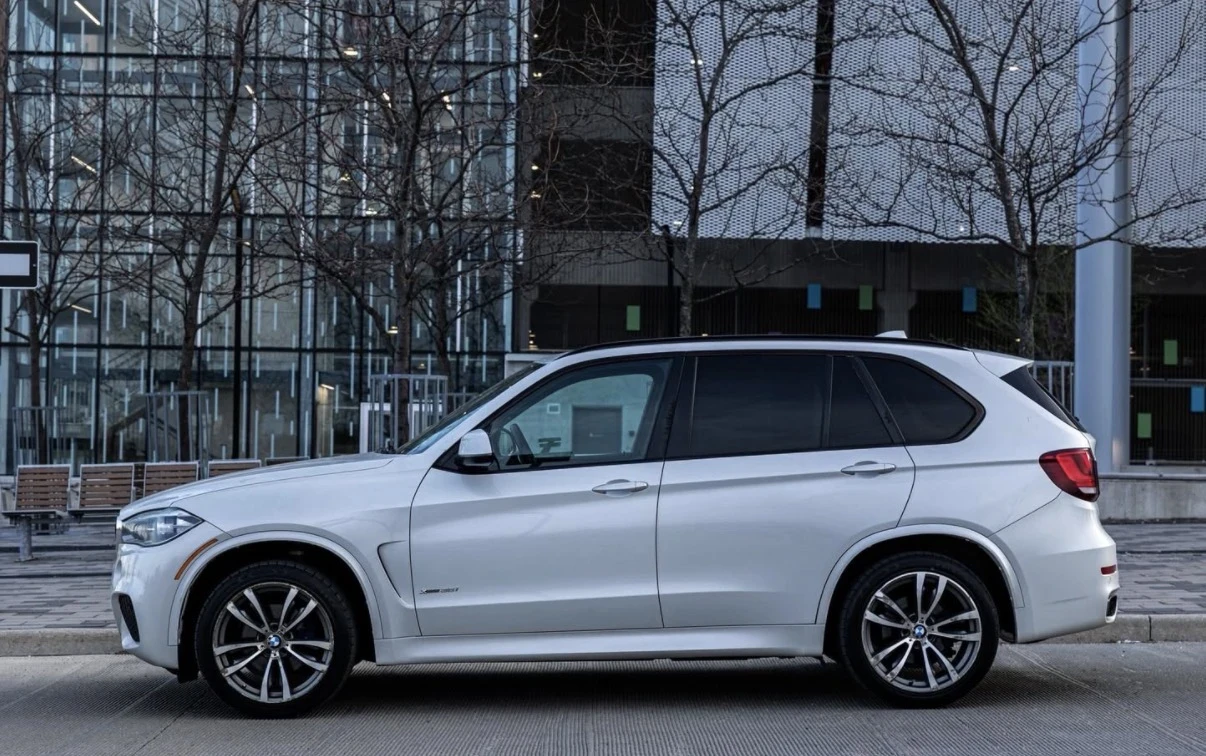 BMW X5 35i * M ПАКЕТ * H&K * ПАНОРАМА * CARFAX * , снимка 3 - Автомобили и джипове - 54838659