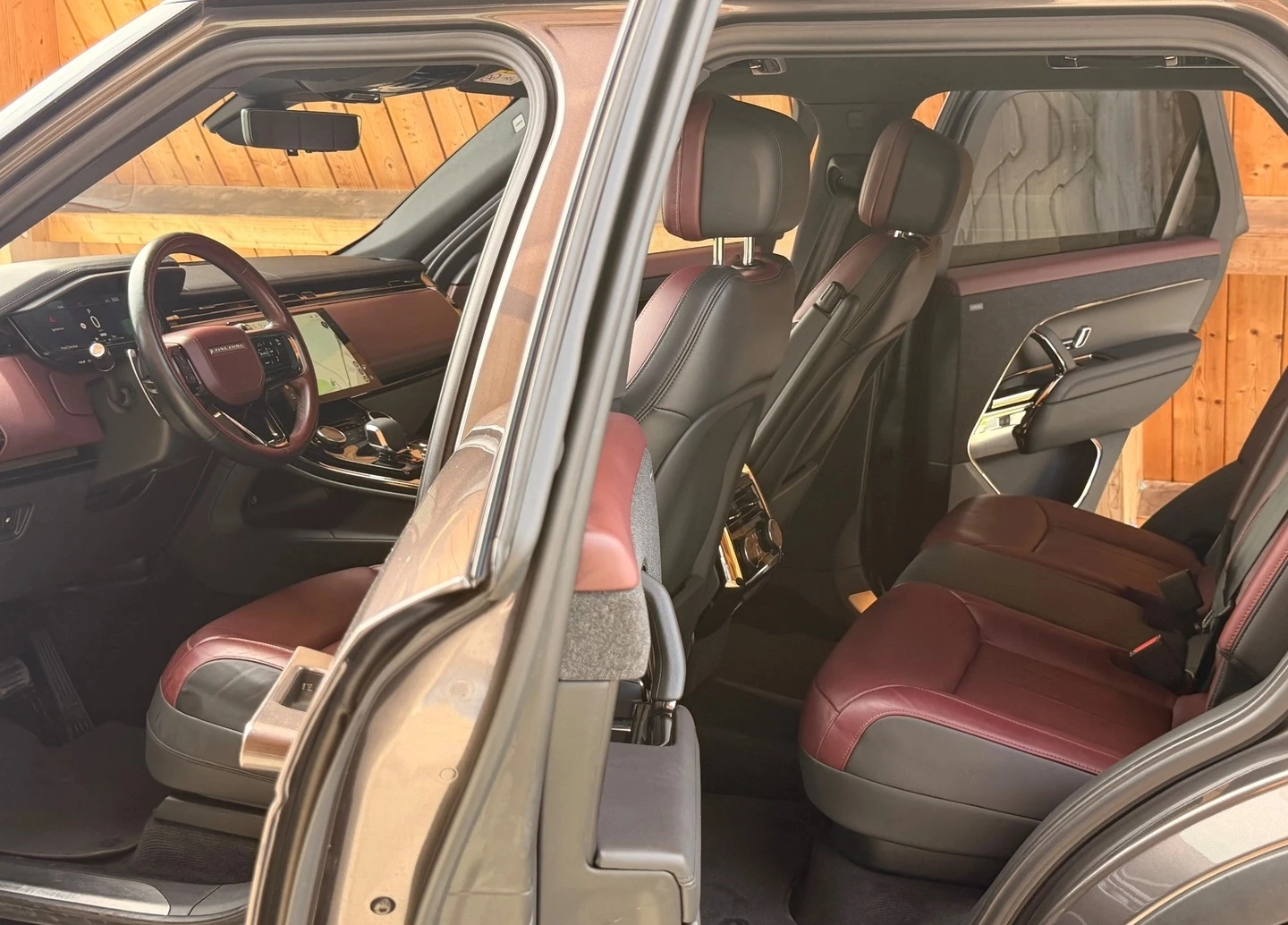 Land Rover Range Rover Sport 3.0L PHEV, снимка 8 - Автомобили и джипове - 55036296