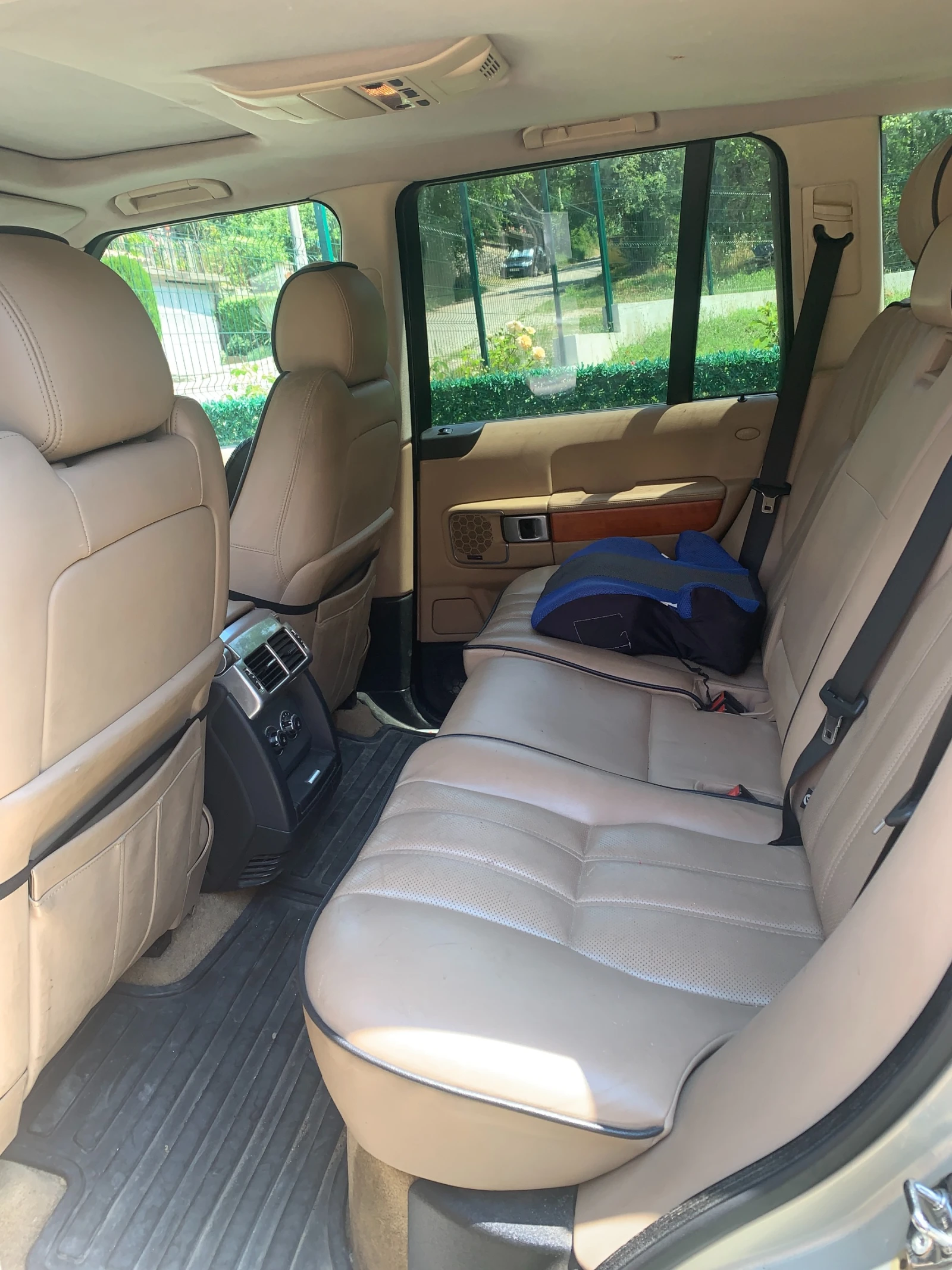 Land Rover Range rover Vogue 3.6 TDV8, снимка 5 - Автомобили и джипове - 55384773