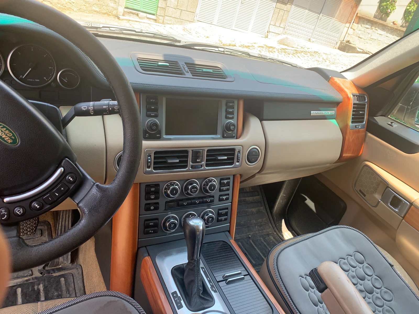 Land Rover Range rover Vogue 3.6 TDV8, снимка 13 - Автомобили и джипове - 55384773