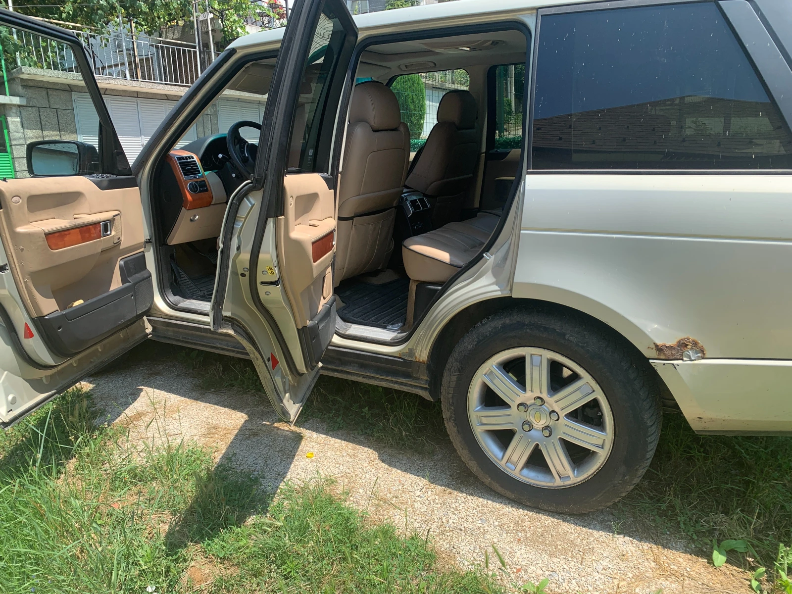 Land Rover Range rover Vogue 3.6 TDV8, снимка 7 - Автомобили и джипове - 55384773