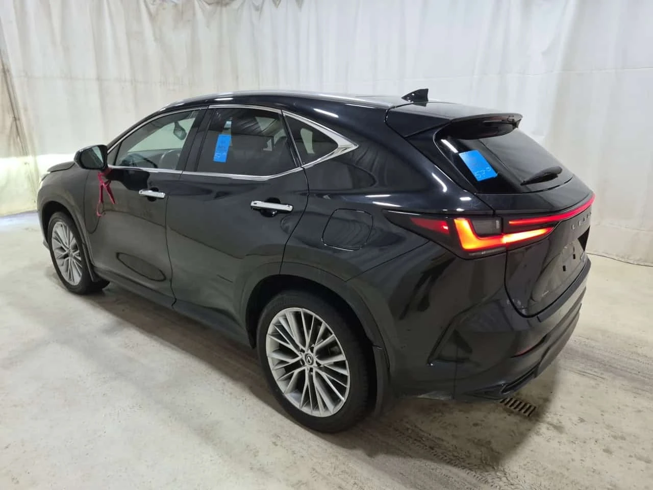 Lexus NX 350h * ОБДУХВАНЕ * 360 * CARFAX * , снимка 4 - Автомобили и джипове - 56175681