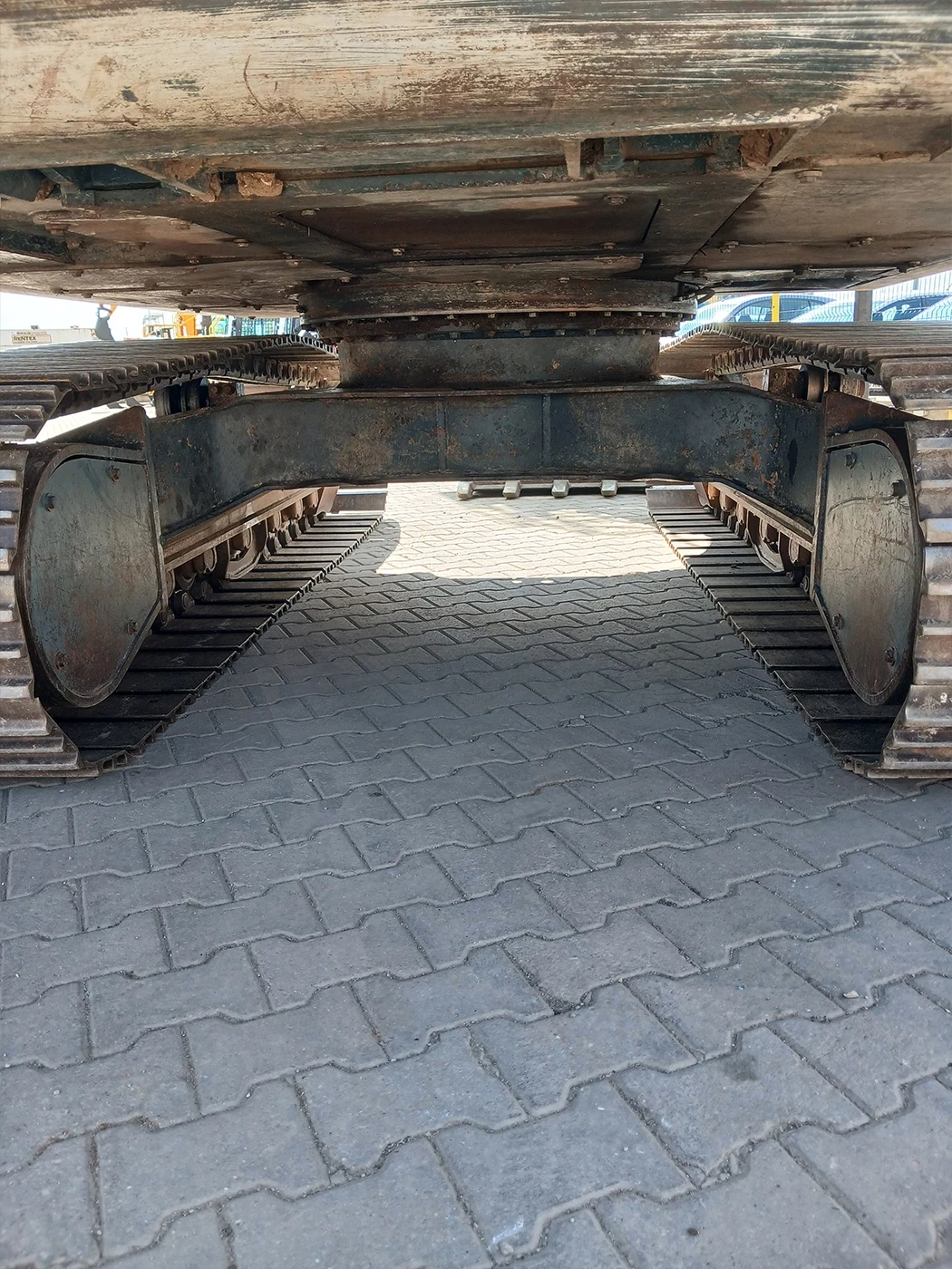 ����� Hyundai Robex 140LC-9 14000 ��., 2013 �. | Mobile.bg � ����������� 10