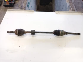 Полуоска дясна дайхатсу сирион 1.3 4х4
